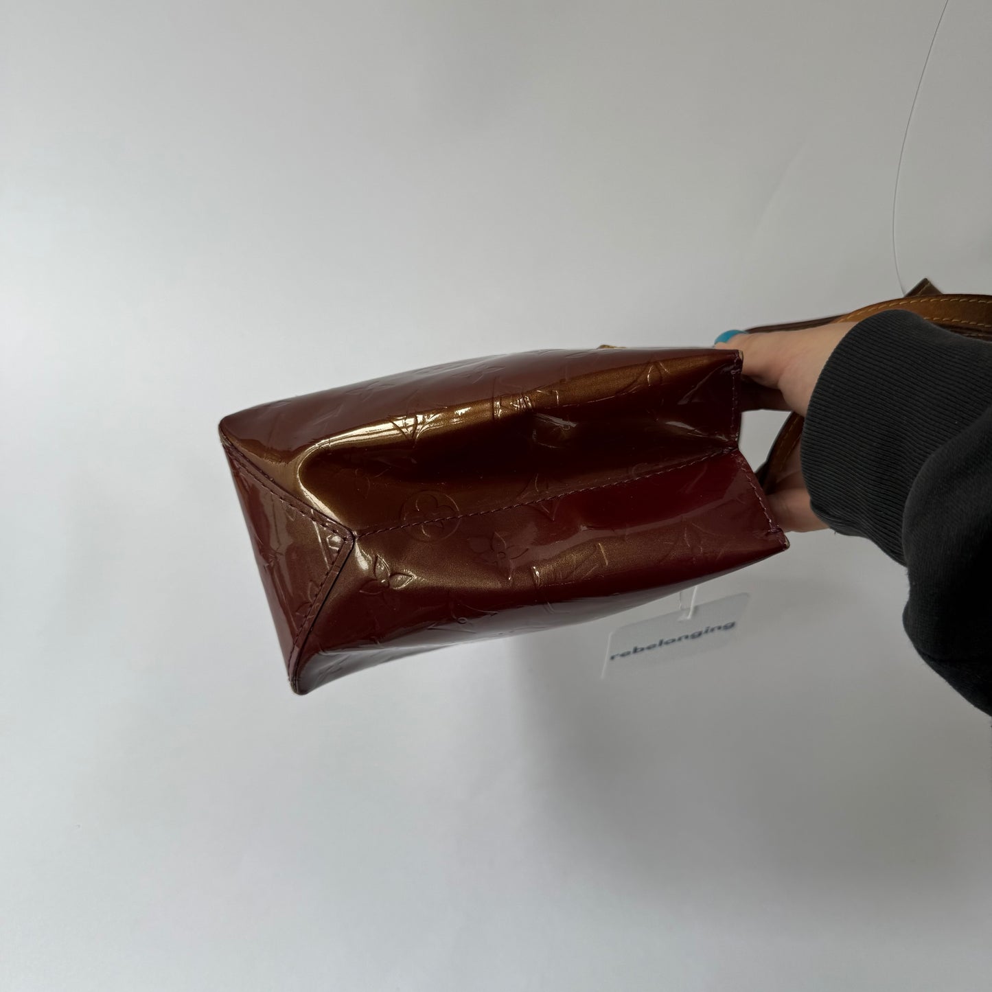 Louis Vuitton Brown Vernis Monogram Reade PM Hand Bag