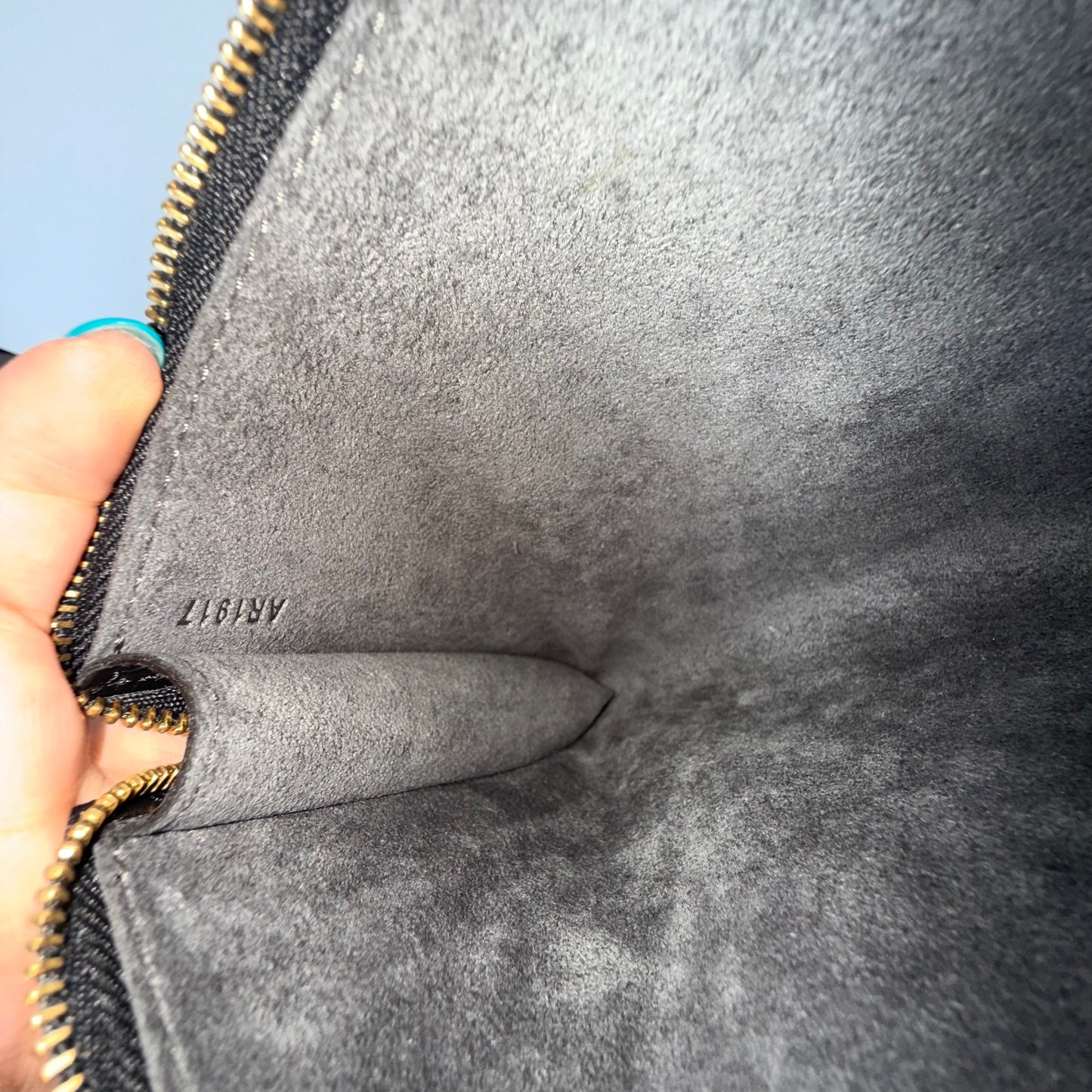 Louis Vuitton Black Epi Leather Pochette