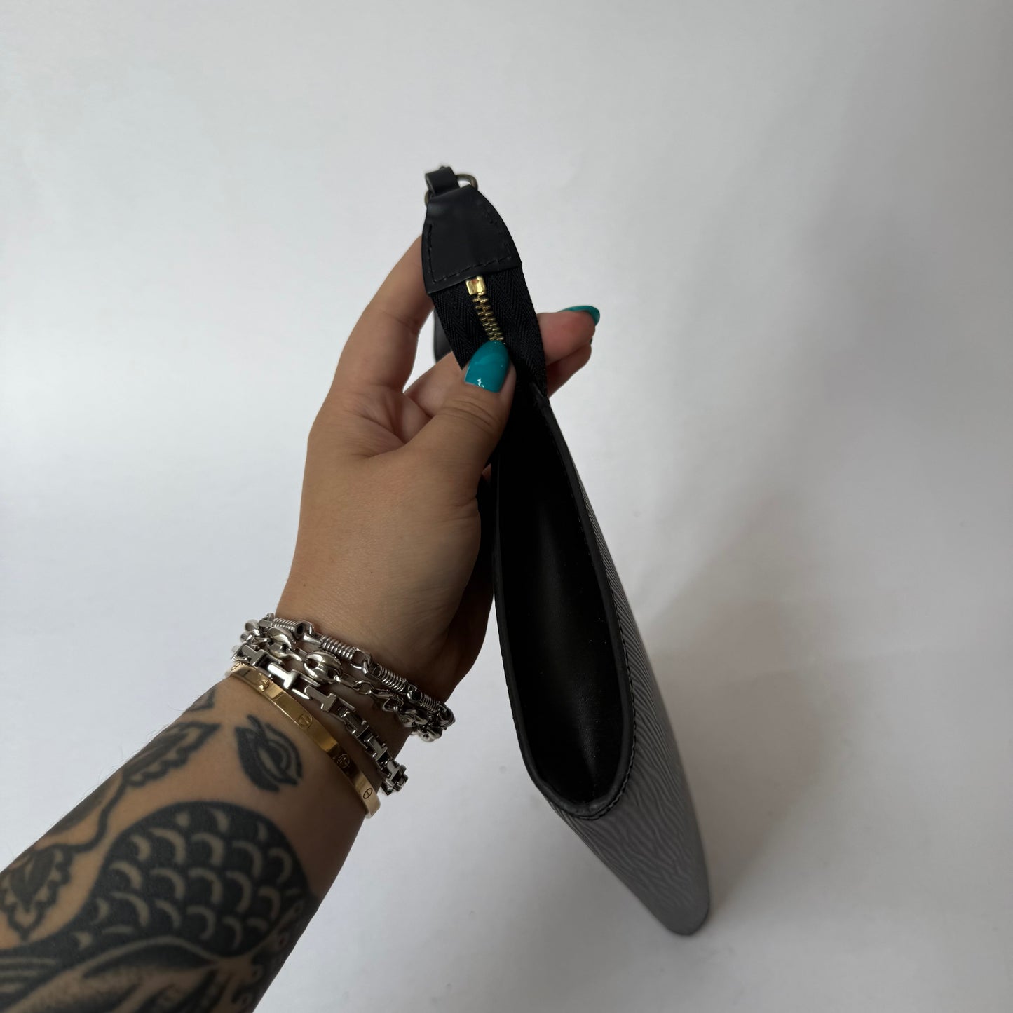 Louis Vuitton Black Epi Leather Pochette