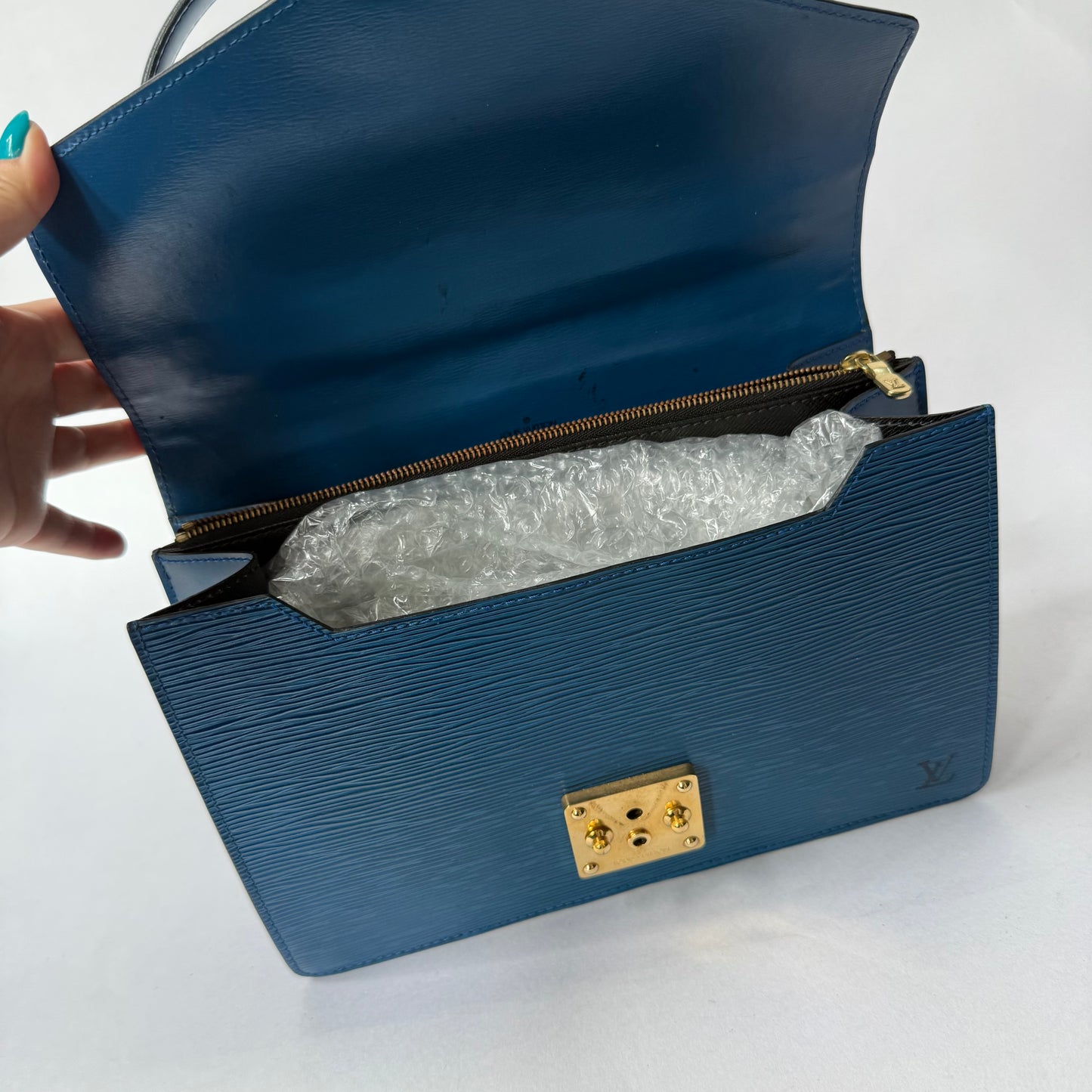 Louis Vuitton Blue Epi Leather Concorde Hand Bag