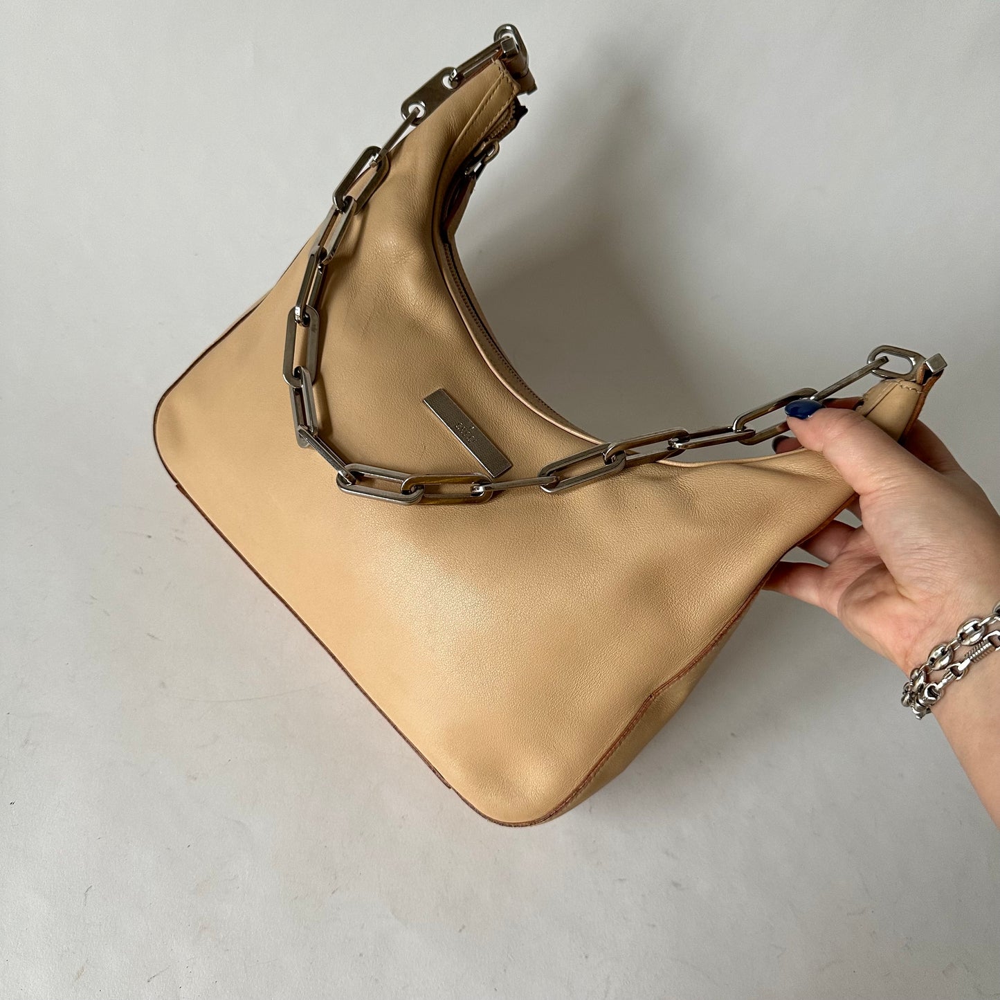 Gucci Beige Lambskin Shoulder Bag w/ Chain Handle