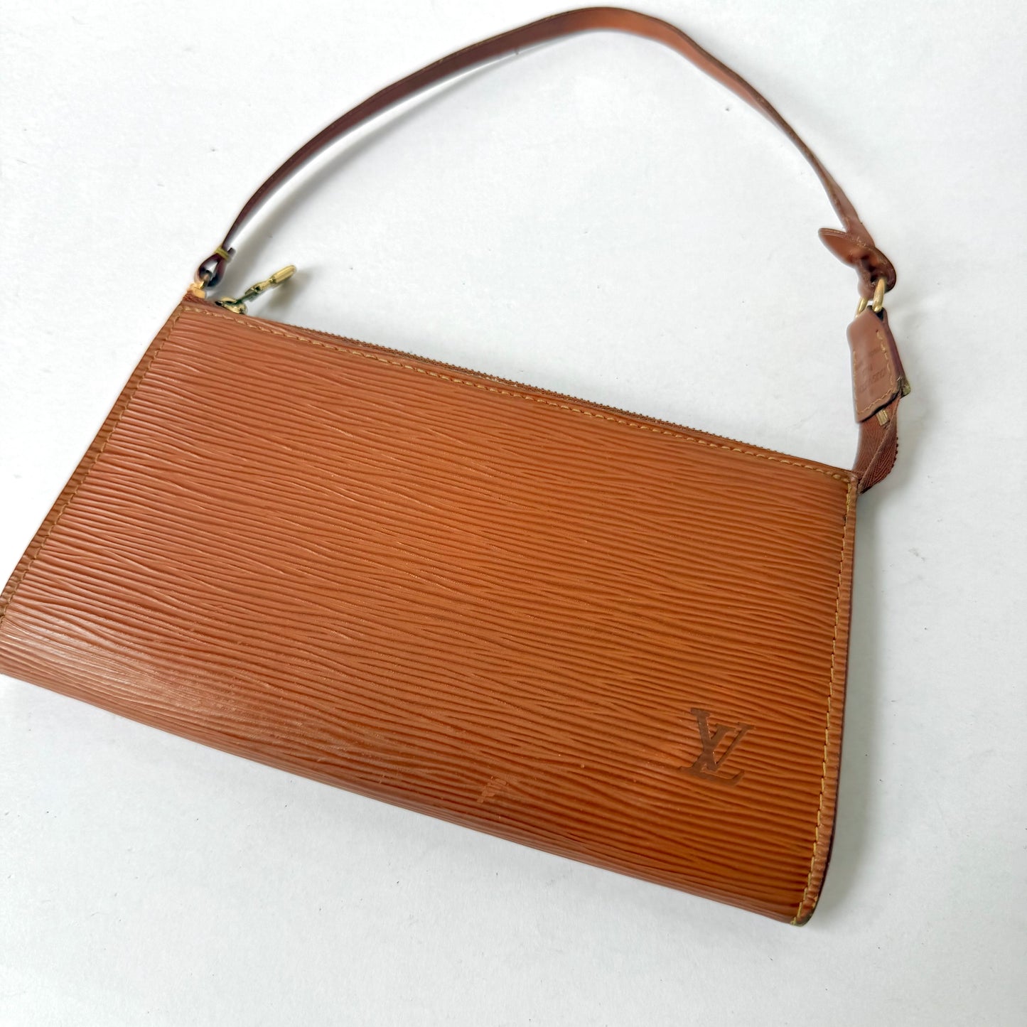 Louis Vuitton Brown Epi Leather Pochette