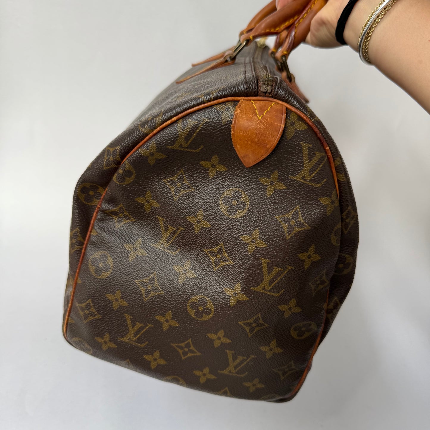 Louis Vuitton Classic Monogram Large Speedy 40 Boston Bag