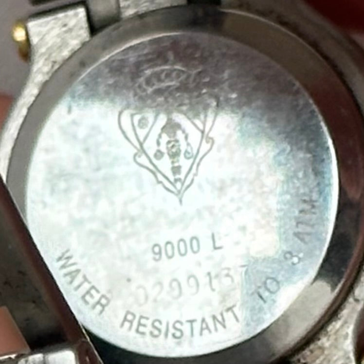 Gucci Dainty 24mm White Dial Two-Tone Date Dial Watch