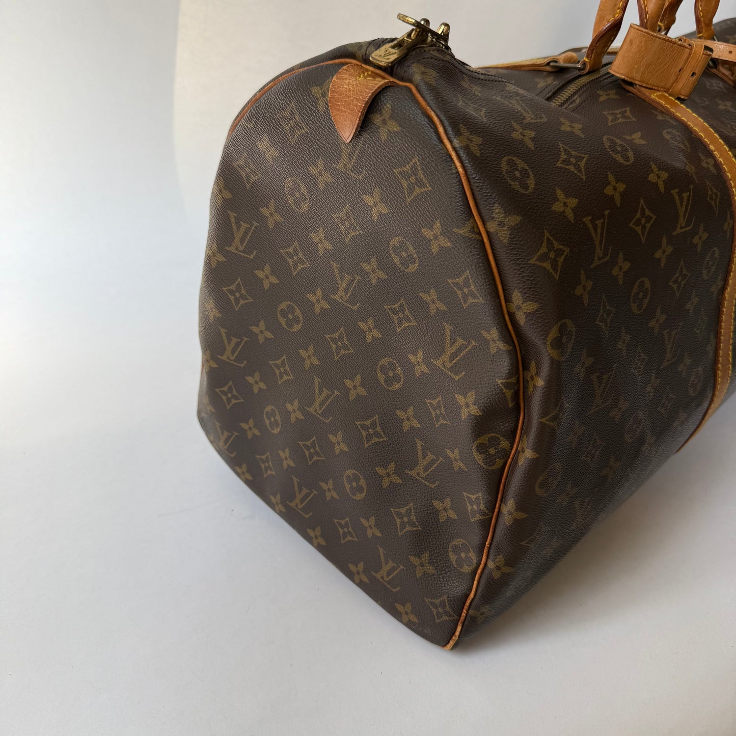 Louis Vuitton XL Keepall 60 Classic Monogram Unisex Travel Duffle