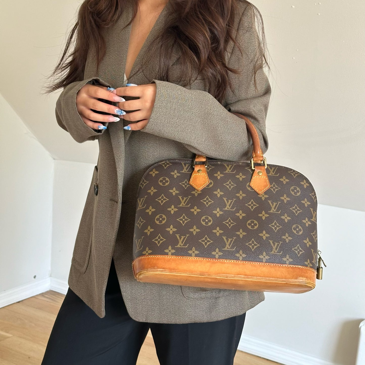 Louis Vuitton Monogram Alma PM Bag