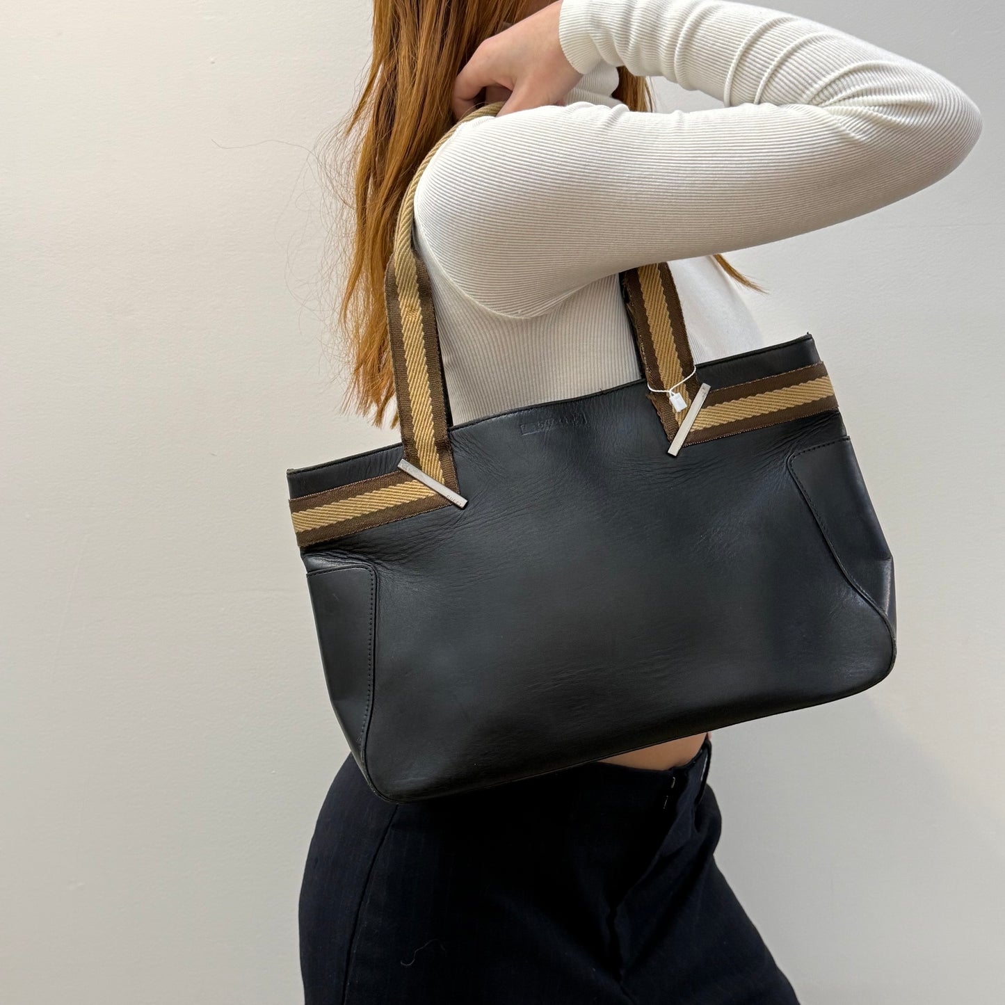 Gucci Black Leather Shoulder Bag w/ Canvas Handle
