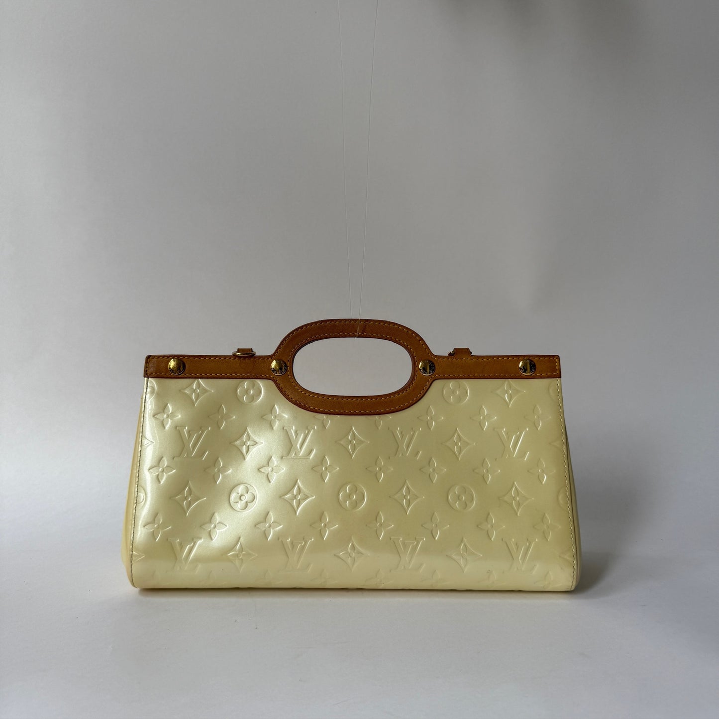 Louis Vuitton Yellow Vernis Roxbury Hand Bag