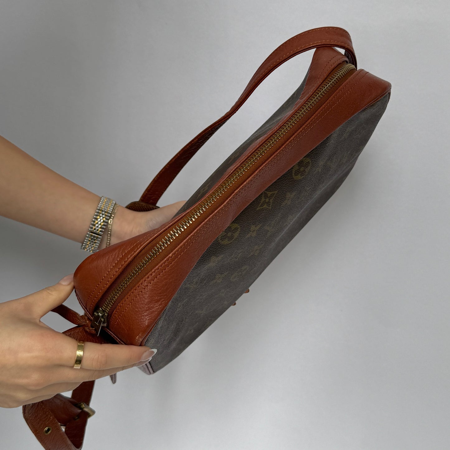Louis Vuitton Vintage Sac Bandouliere Crossbody Bag