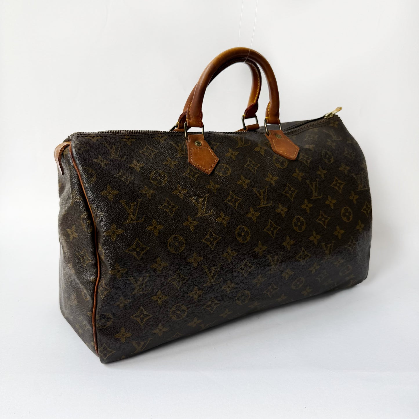 Louis Vuitton Classic Monogram Large Speedy 40 Boston Bag