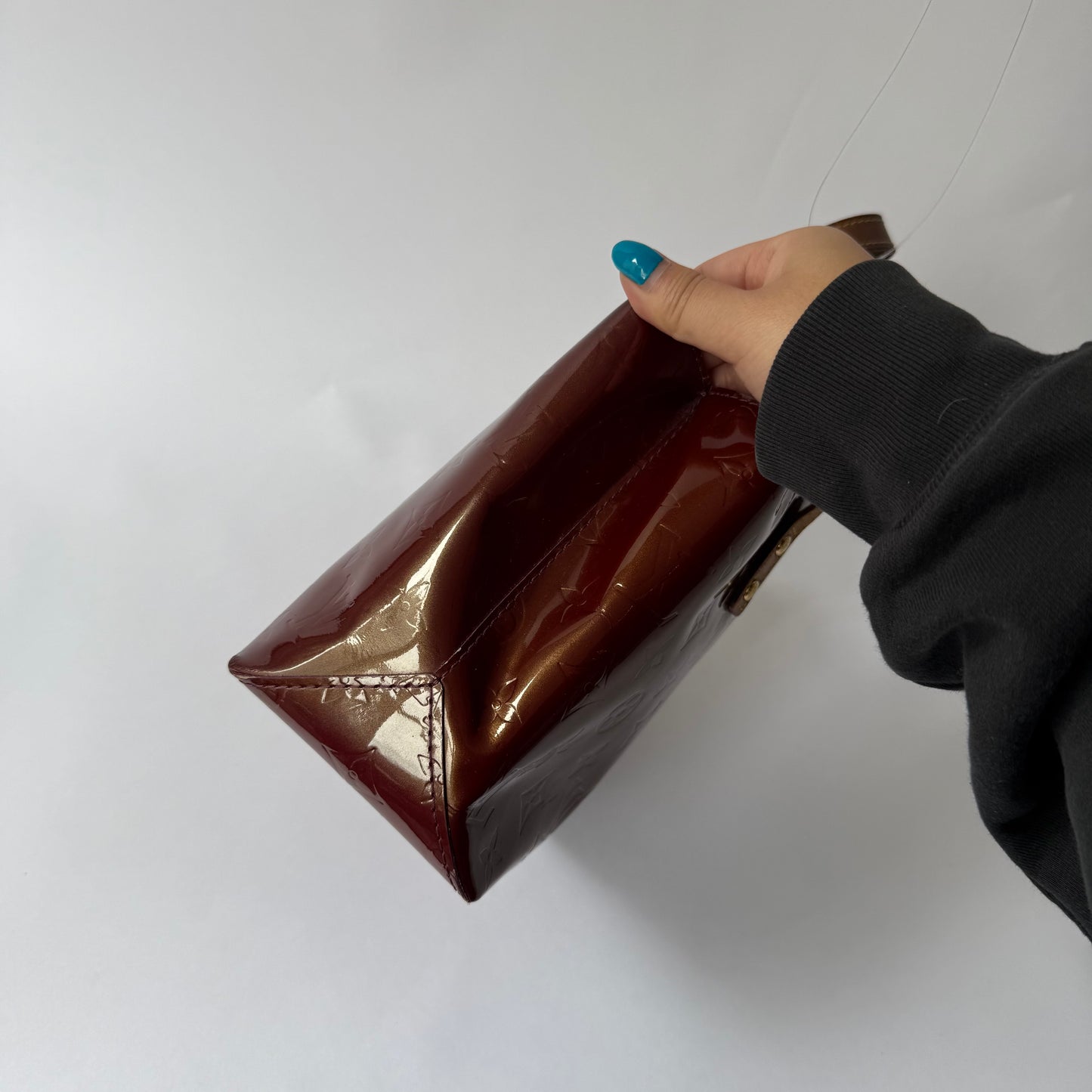 Louis Vuitton Brown Vernis Monogram Reade PM Hand Bag