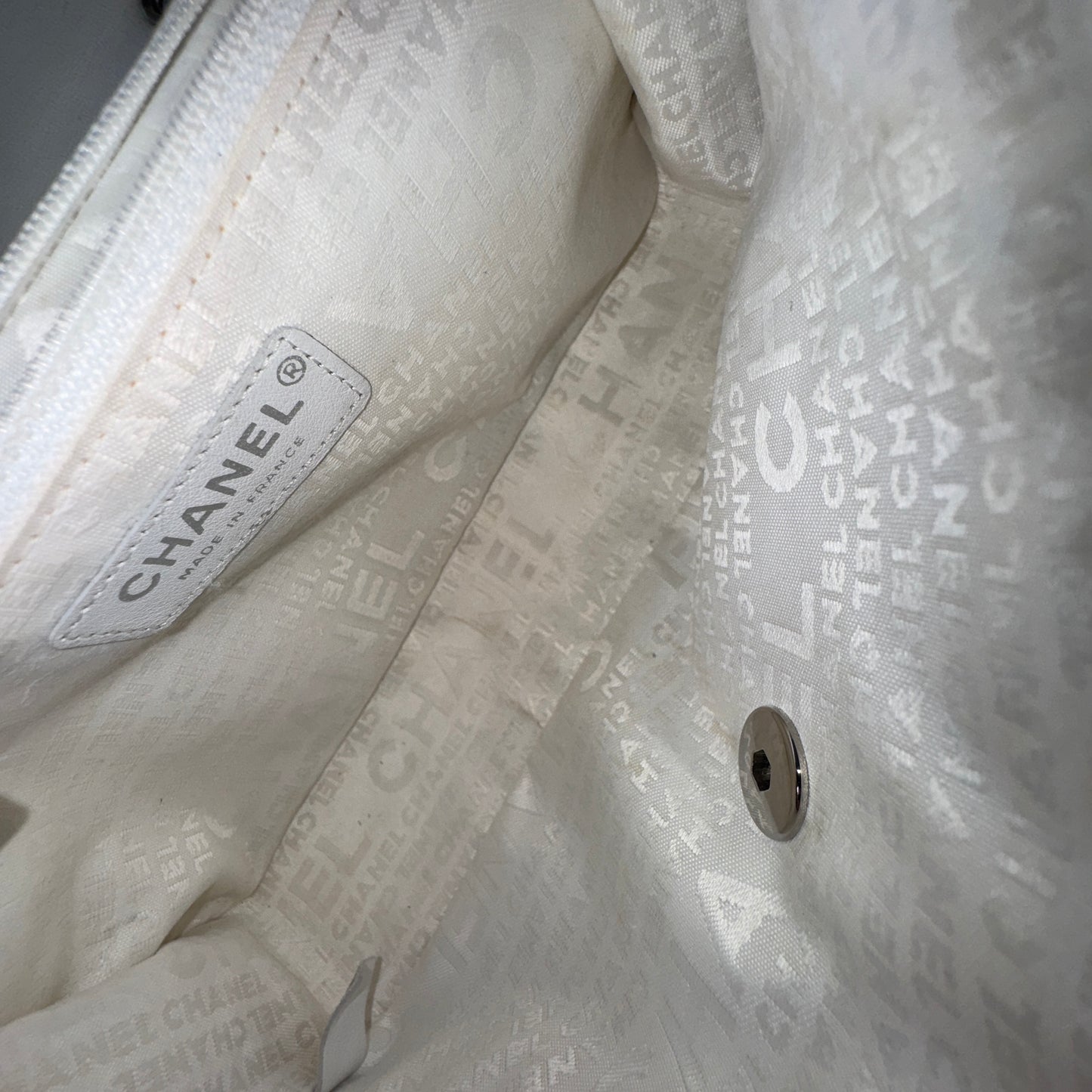 Chanel White Leather Lady Graphic Quilted Camellia Flap Bag
