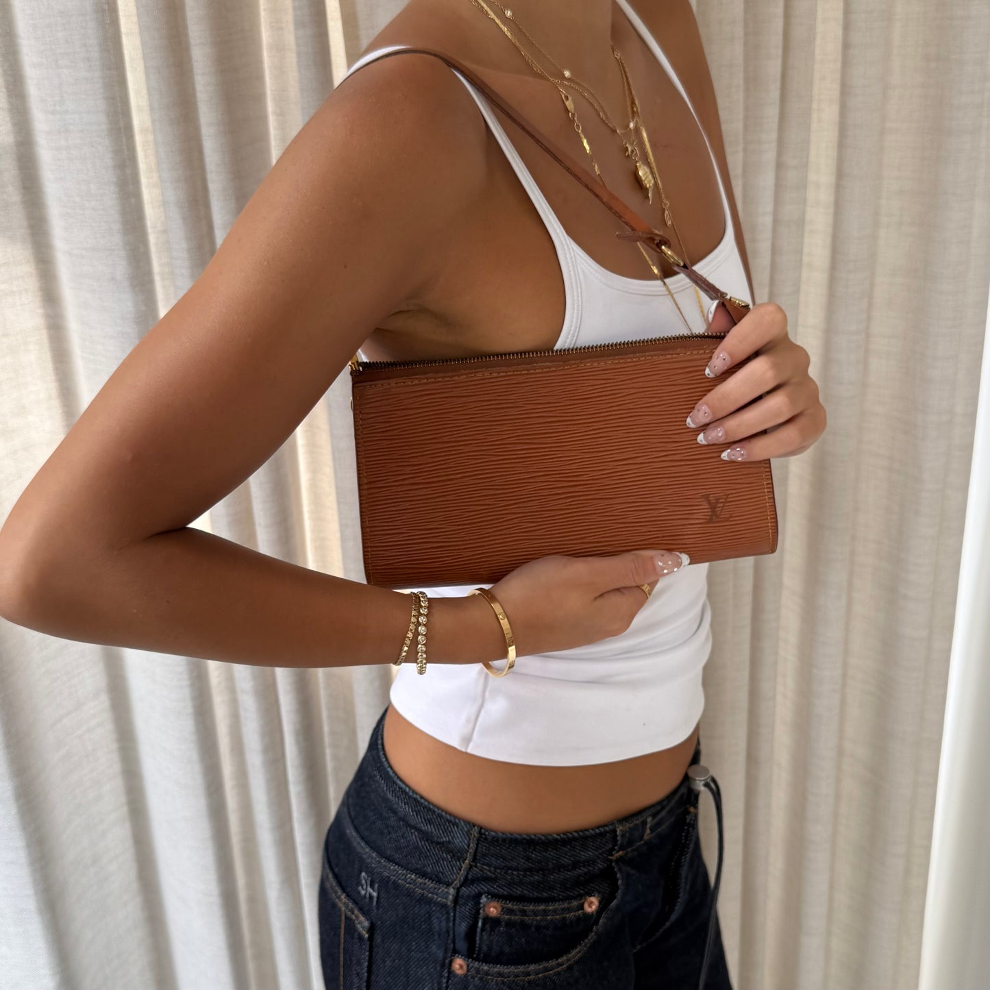 Louis Vuitton Brown Epi Leather Pochette