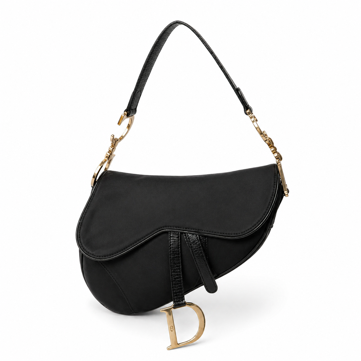 P*e様 Christian Dior サドルバッグ ディオール 伝説の「サドル」バッグの新作発売 DIOR SADDLE バッグ