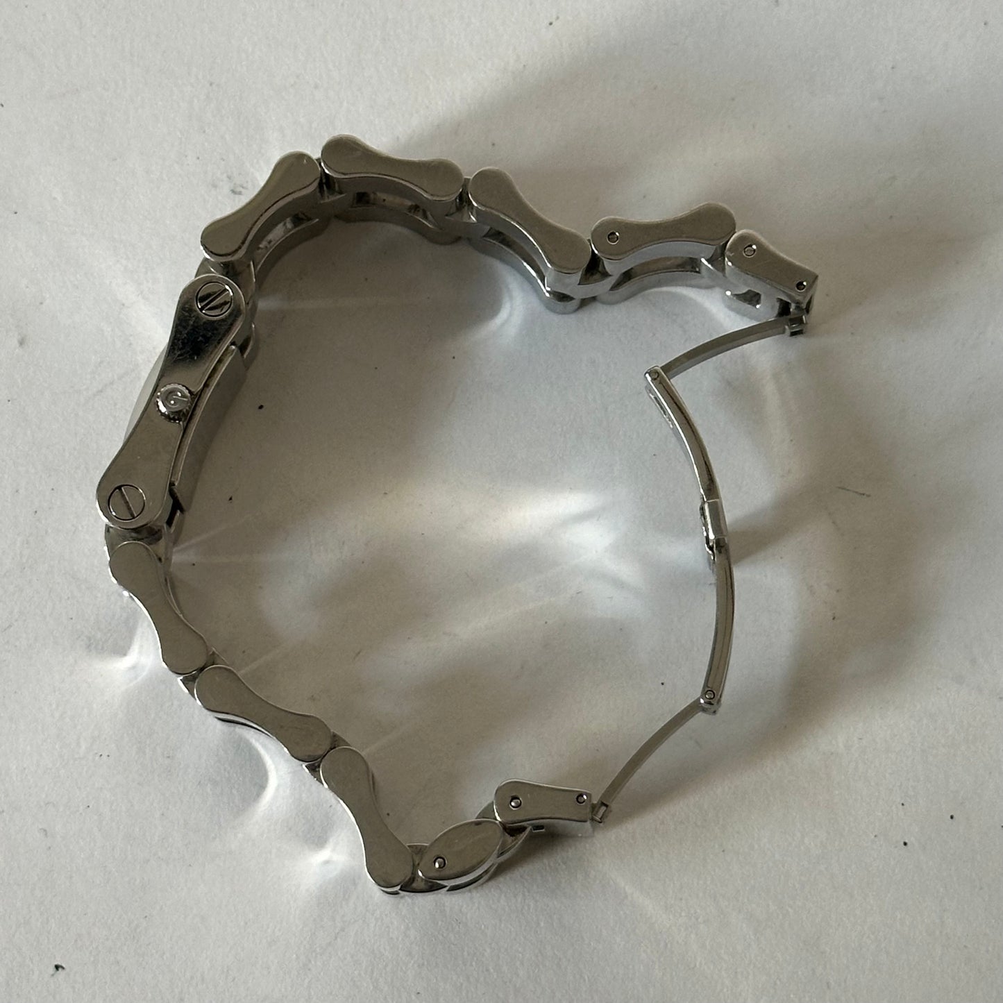 Gucci Black Dial Silver Stainless Steel Watch