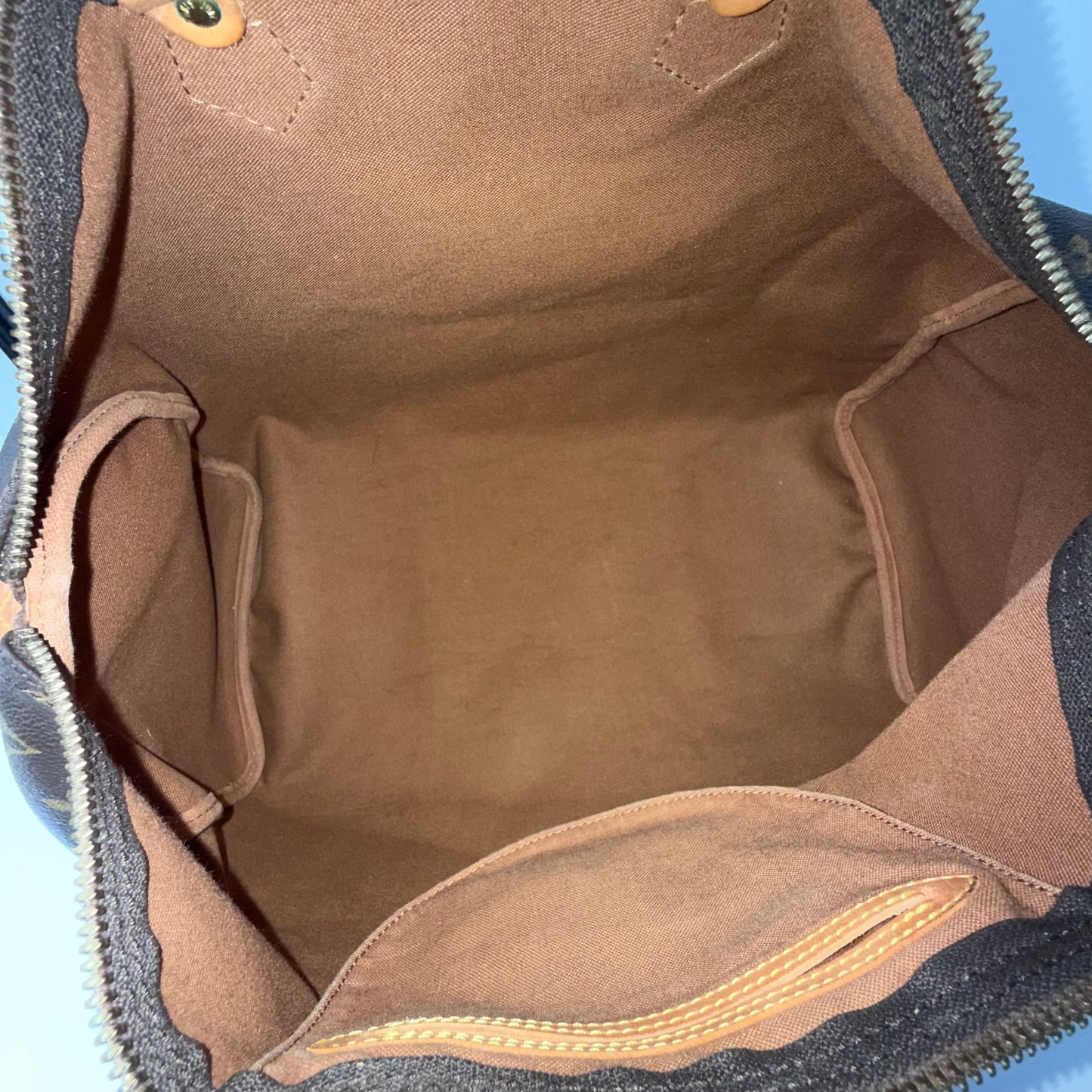 Louis Vuitton Classic Monogram Large Speedy 40 Boston Bag