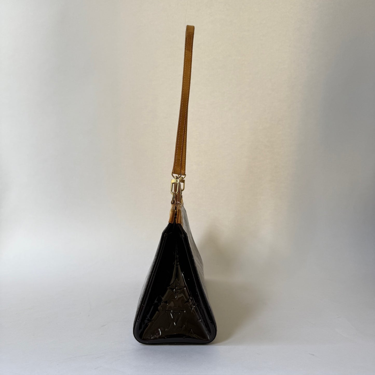 Louis Vuitton Roxbury Vernis Amerante Hand Bag