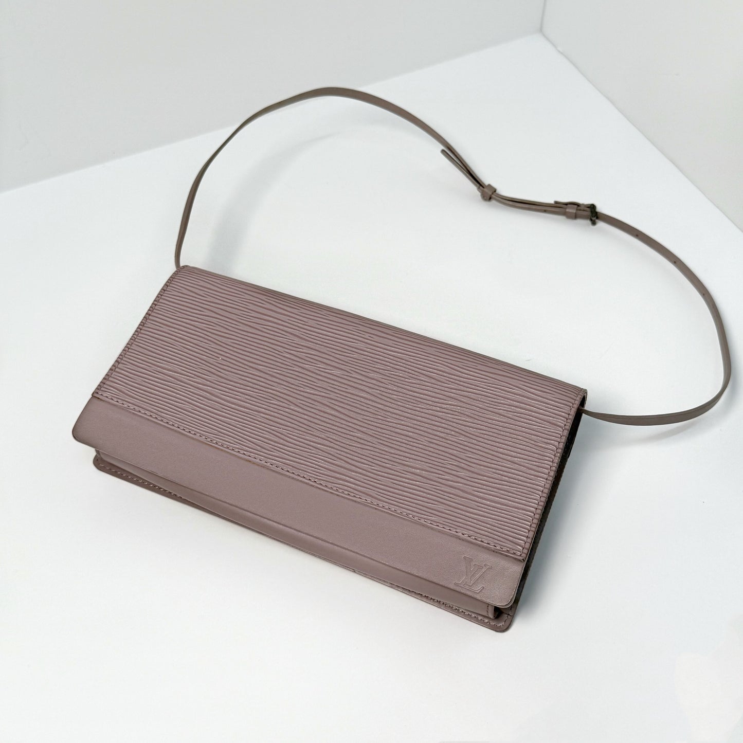 Louis Vuitton Purple Epi Leather Shoulder Bag