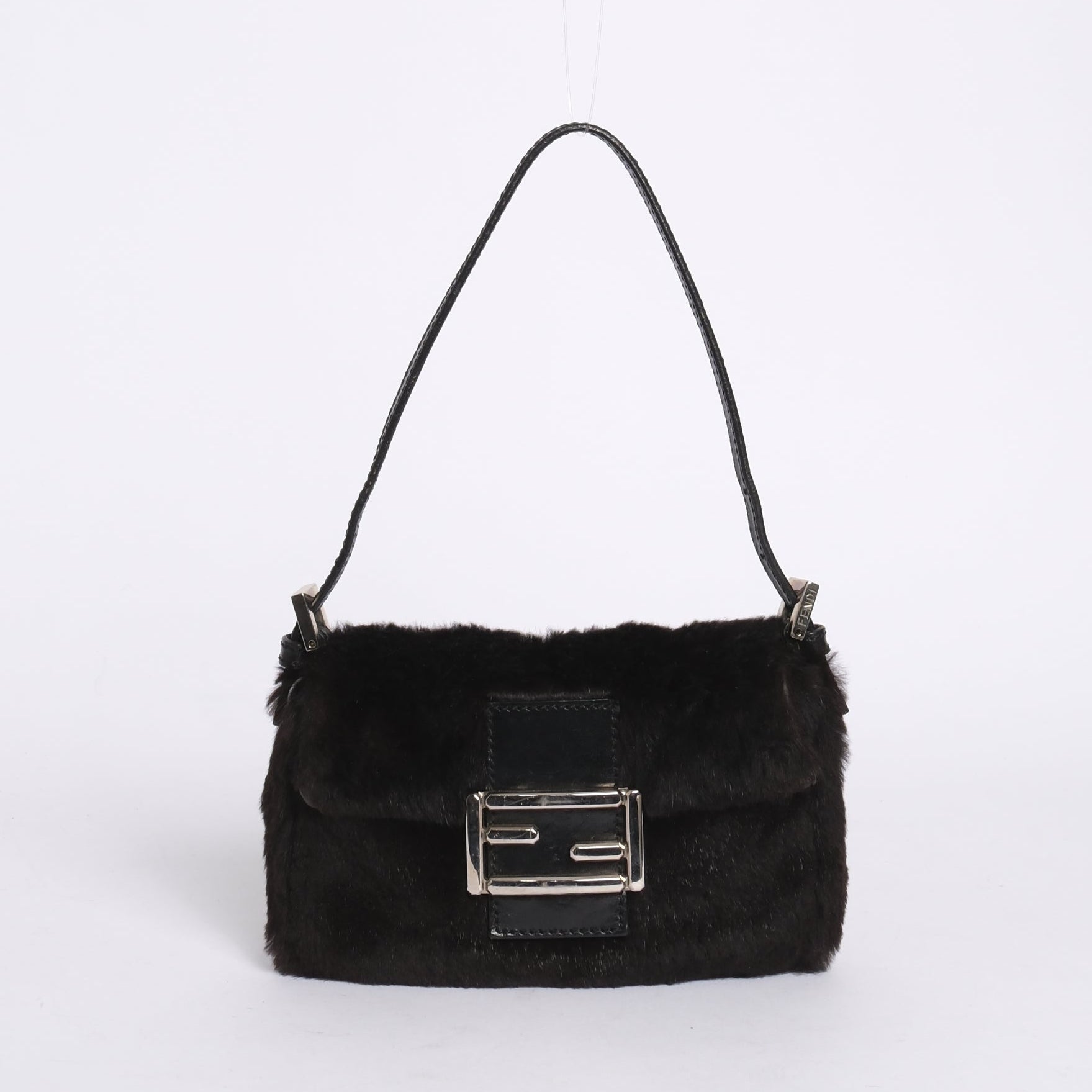 FENDIクワドロミニ Fendi Black Rabbit Fur & Leather Baguette Shoulder Bag SHW