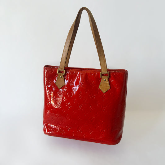 Louis Vuitton 2000 Red Vernis Houston Shoulder Bag