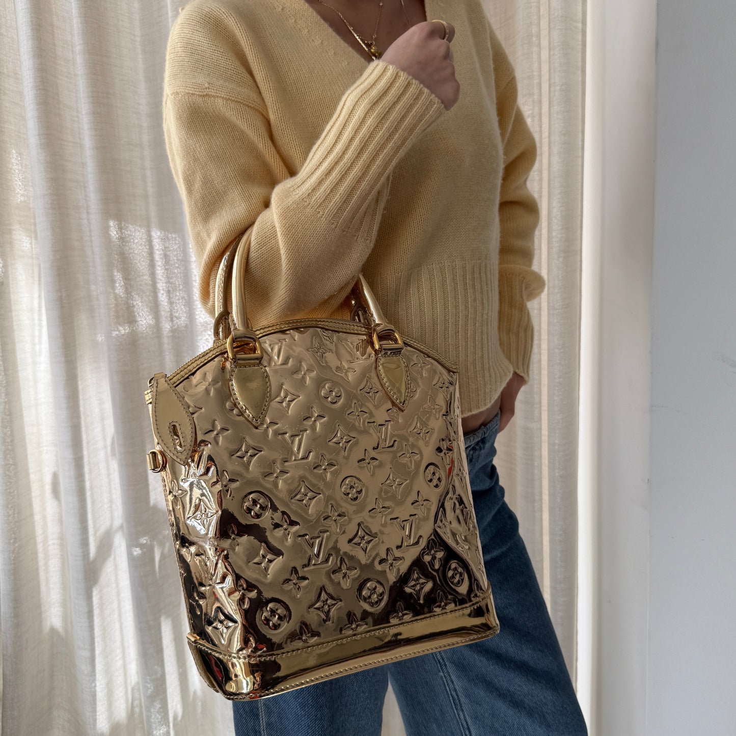 Louis Vuitton Gold Metallic Monogram Miroir Lockit Bag