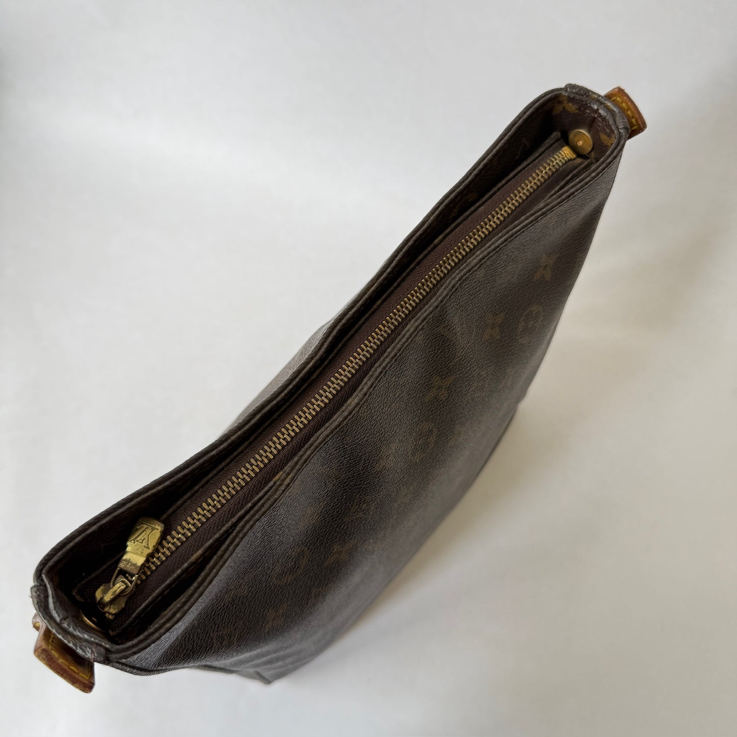 Louis Vuitton Brown Monogram Looping GM Shoulder Bag