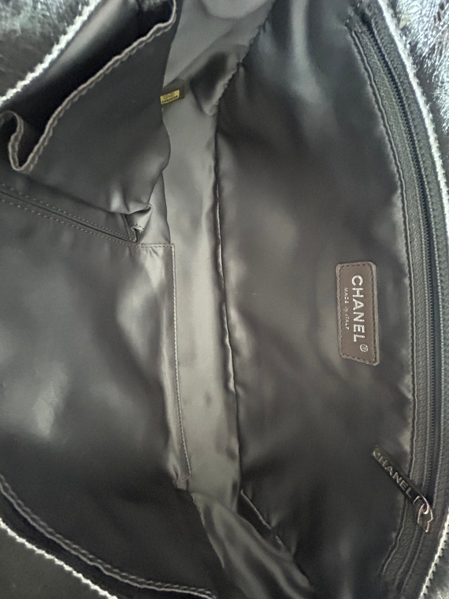 Chanel 2008 Silver Rodeo Drive Metallic Perforated Shoulder Bag