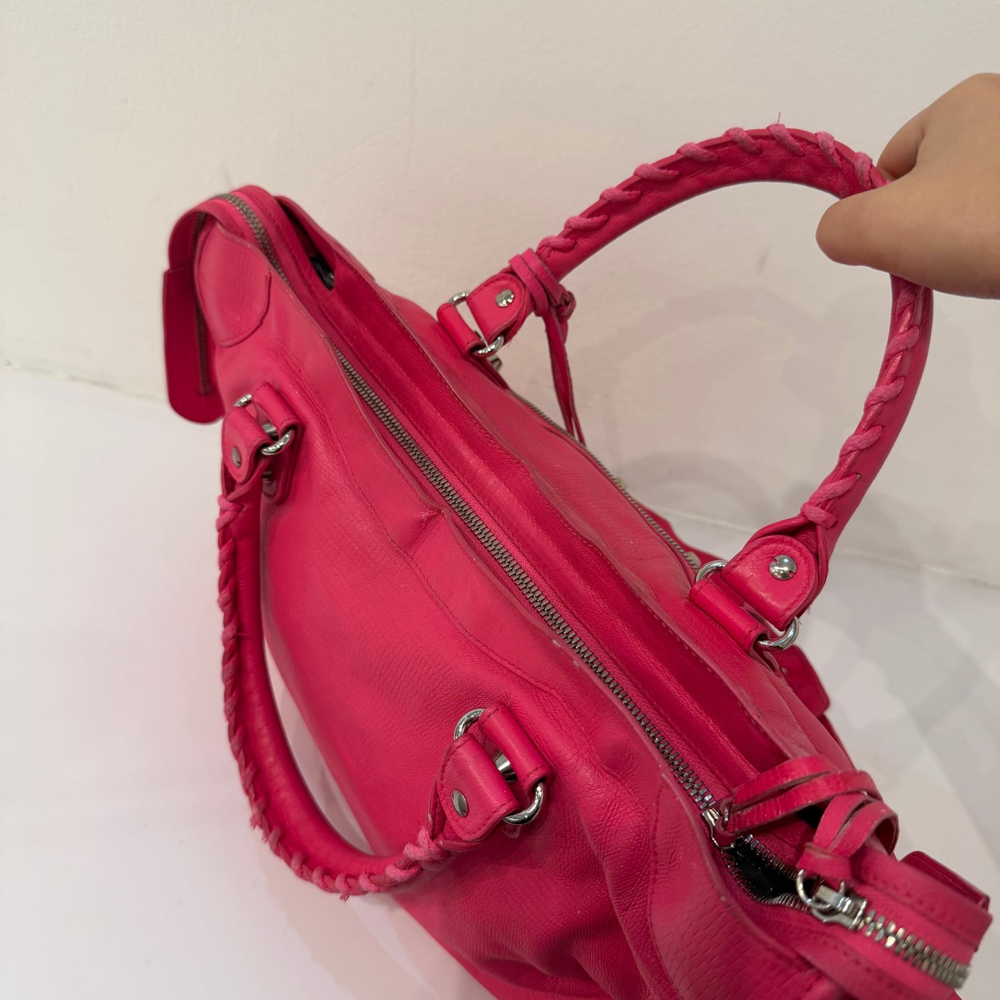 Balenciaga Neon Pink Leather Lizard Embossed Agneau Hardware Medium Le City Bag