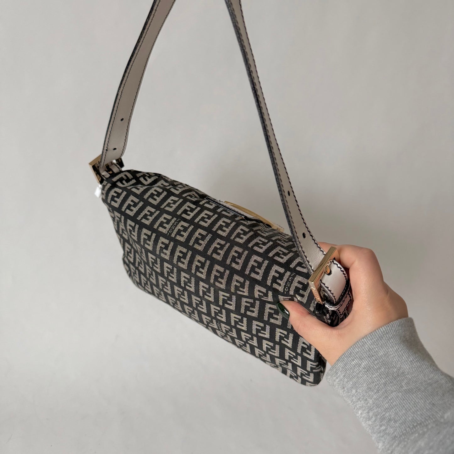 Fendi Zucchino & White Leather Baguette Shoulder Bag