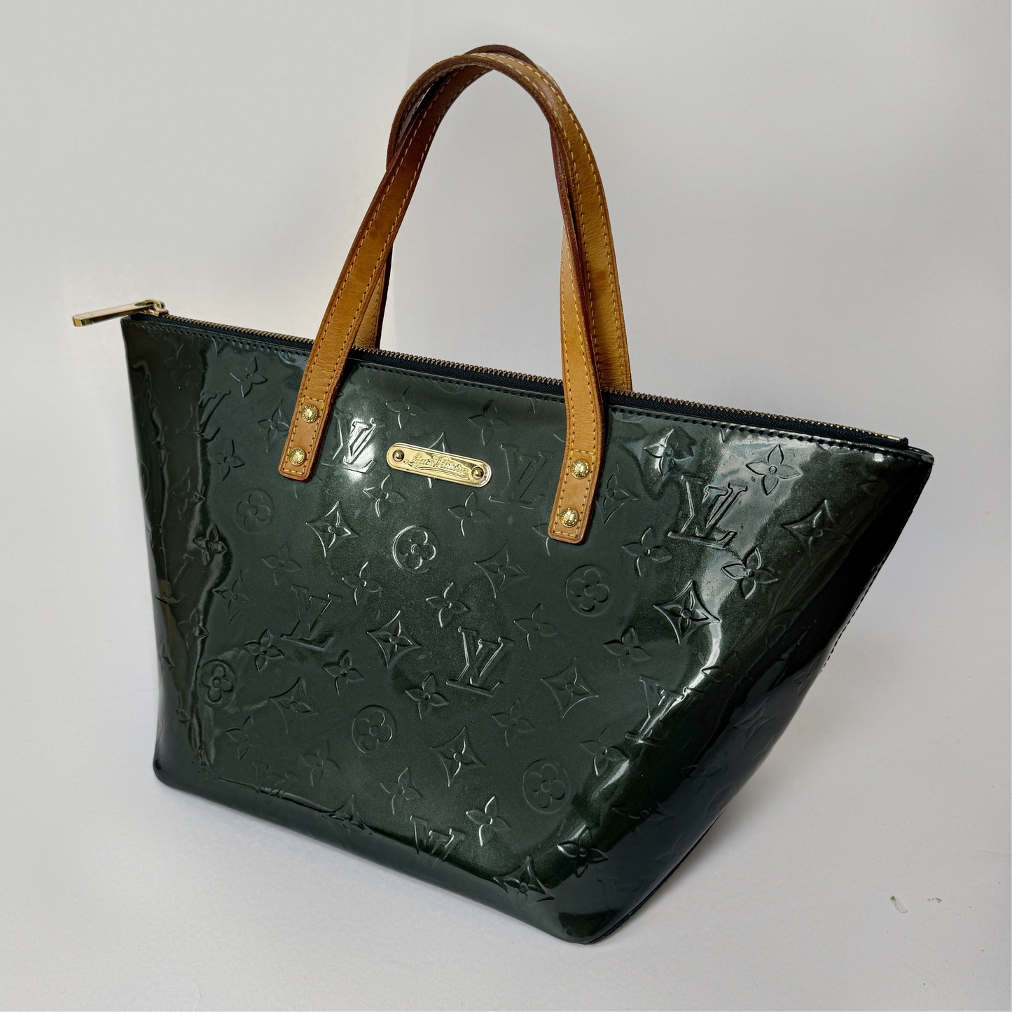 Louis Vuitton Vernis Monogram Bellevue PM Hand Bag