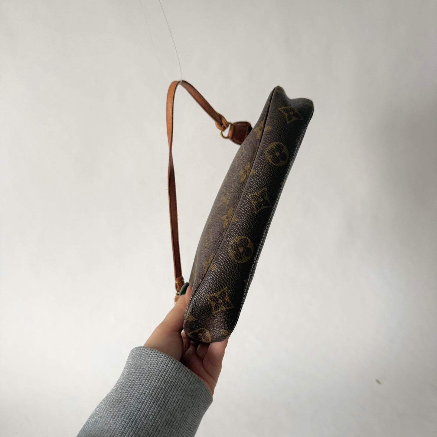 Louis Vuitton Brown Monogram Classic Pochette Accessories Shoulder Bag