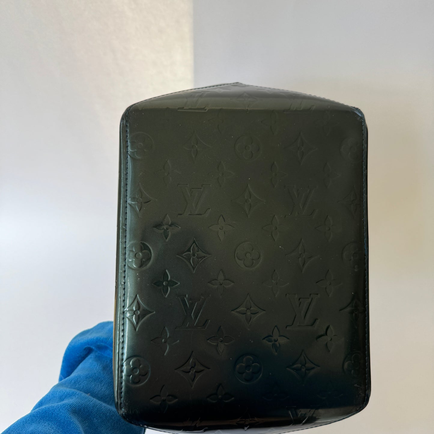 Louis Vuitton Vernis Monogram Bellevue PM Hand Bag