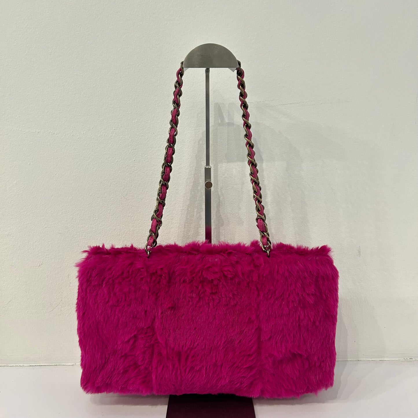 Chanel 2000 Pink Fur Shoulder Tote Bag