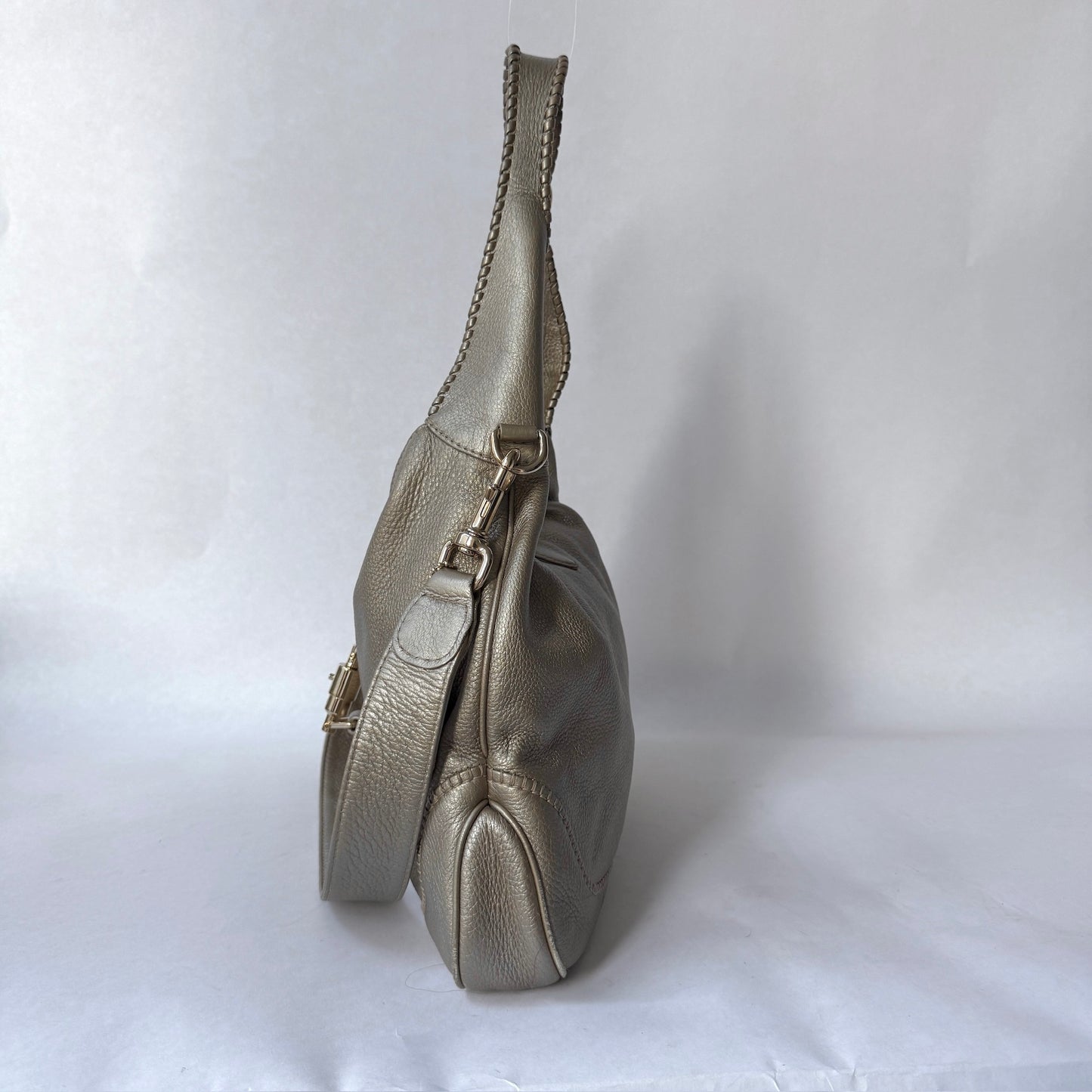 Gucci Gold Metallic Leather Slouchy Jackie Shoulder Bag