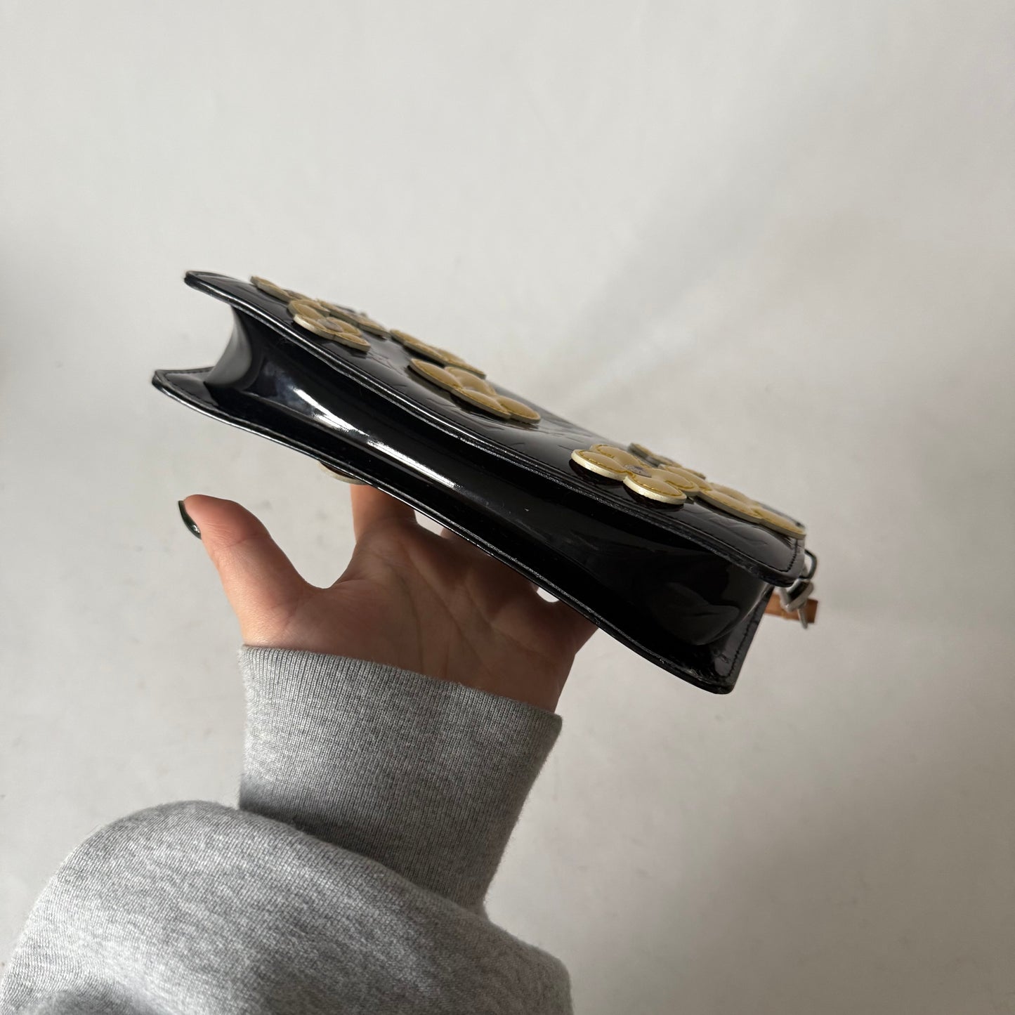 Louis Vuitton Black Vernis Lexington Fleurs Pochette