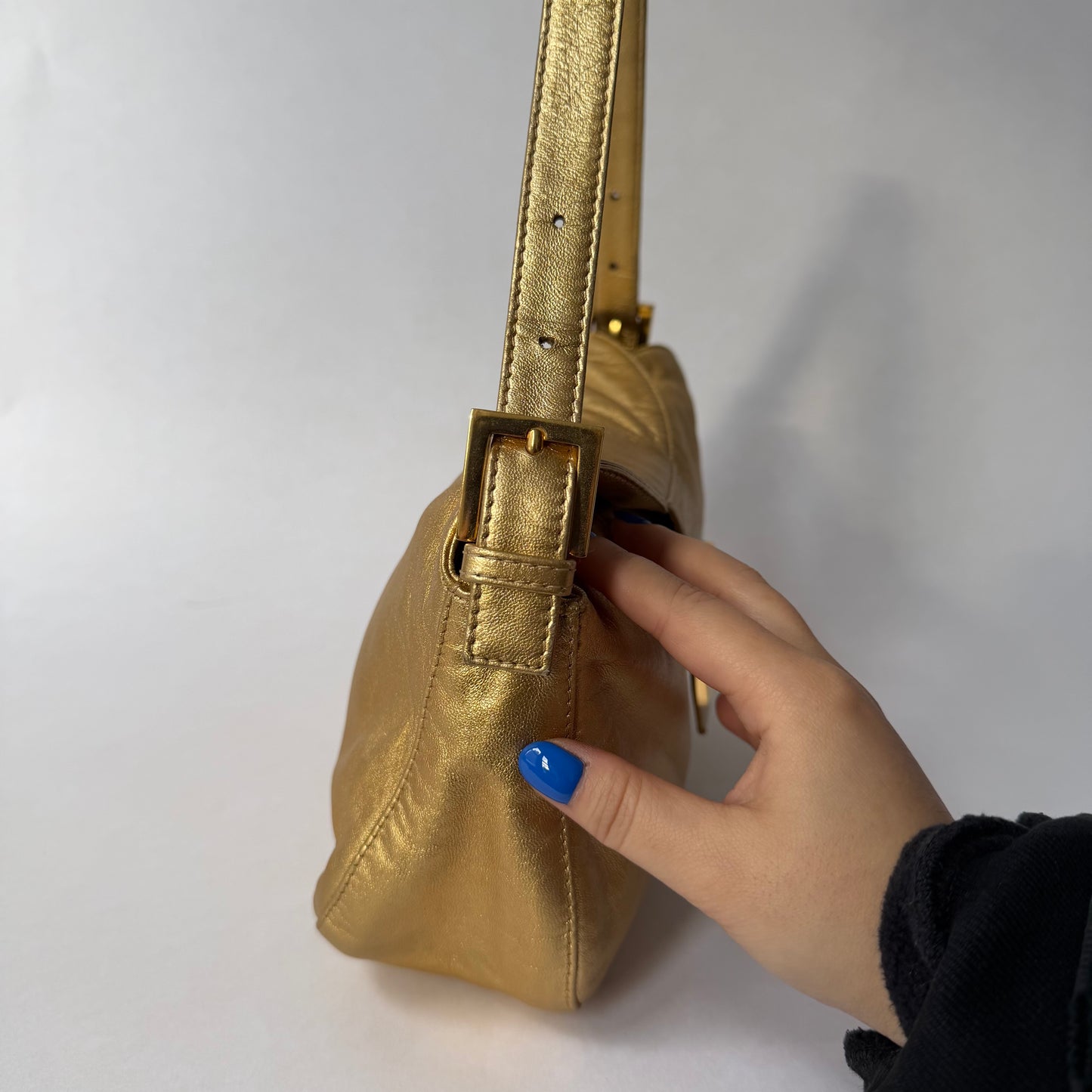 Fendi Gold Metallic Leather Rounded Baguette Shoulder Bag