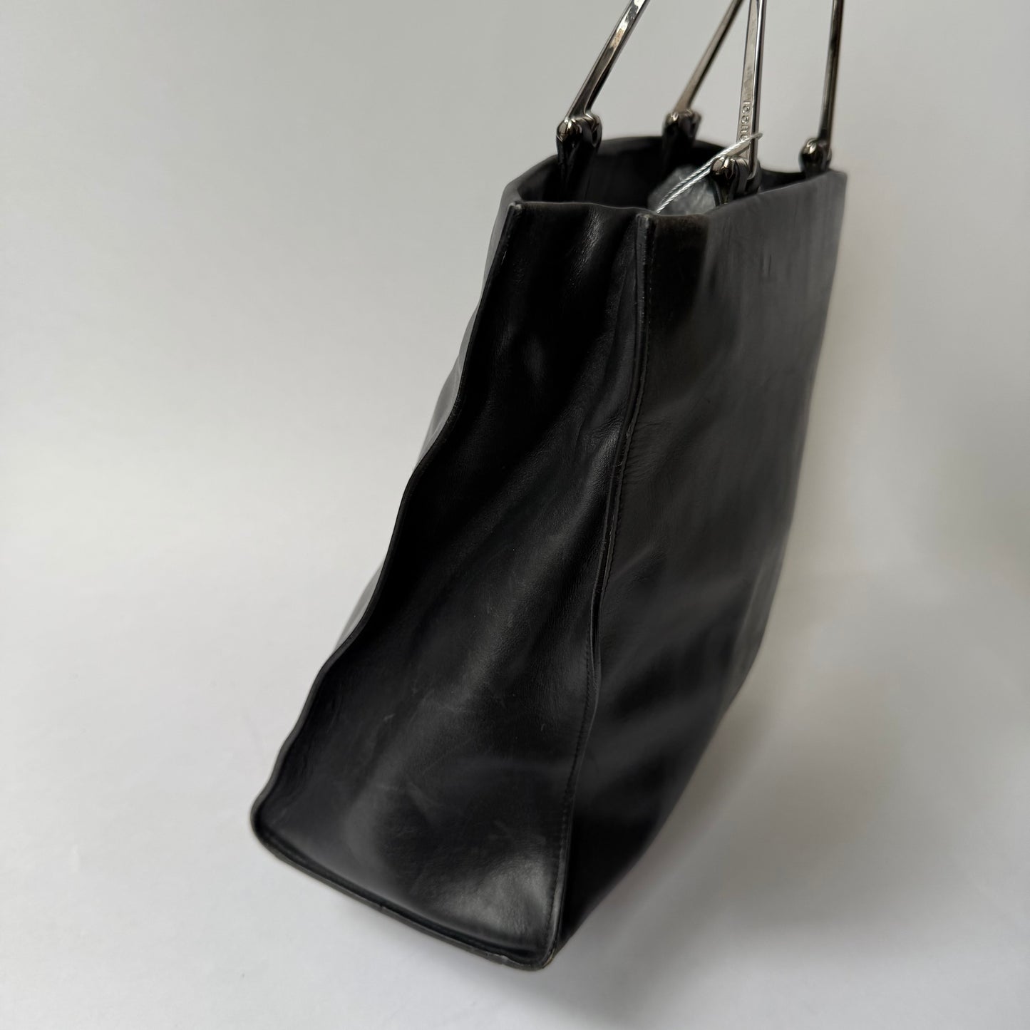 Gucci Black Lambskin Tom Ford Era Top Handle Tote Bag