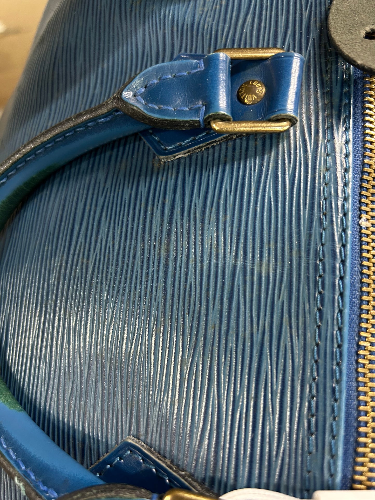 Louis Vuitton Toledo Blue Epi Leather Speedy 30 Handbag