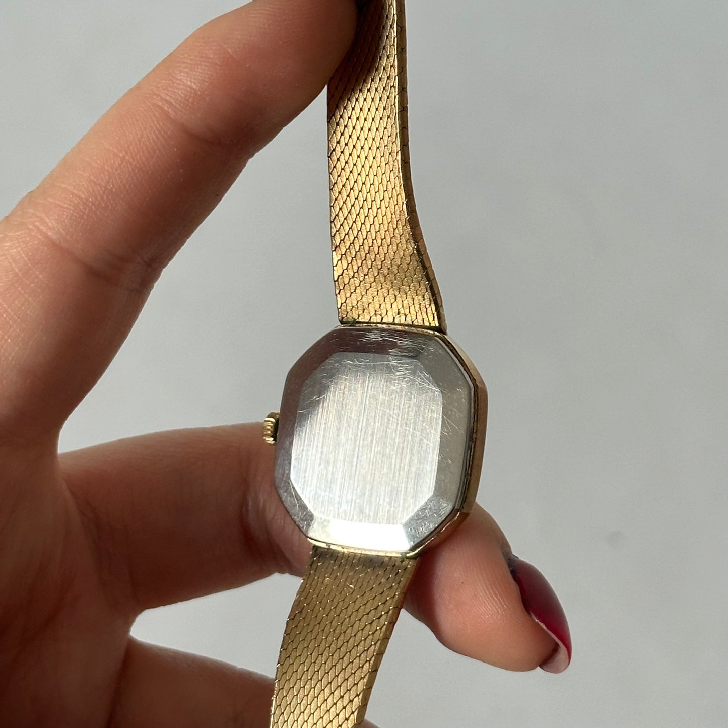 OMEGA Genève Winding Vintage Gold Watch