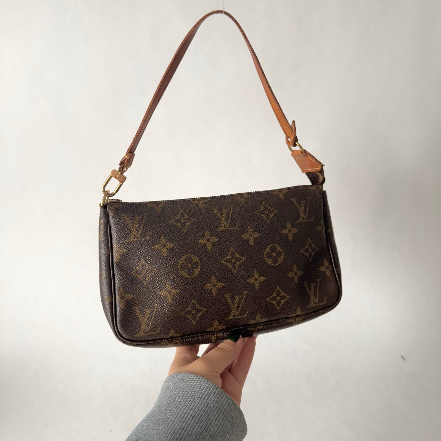 Louis Vuitton Brown Monogram Classic Pochette Accessories Shoulder Bag