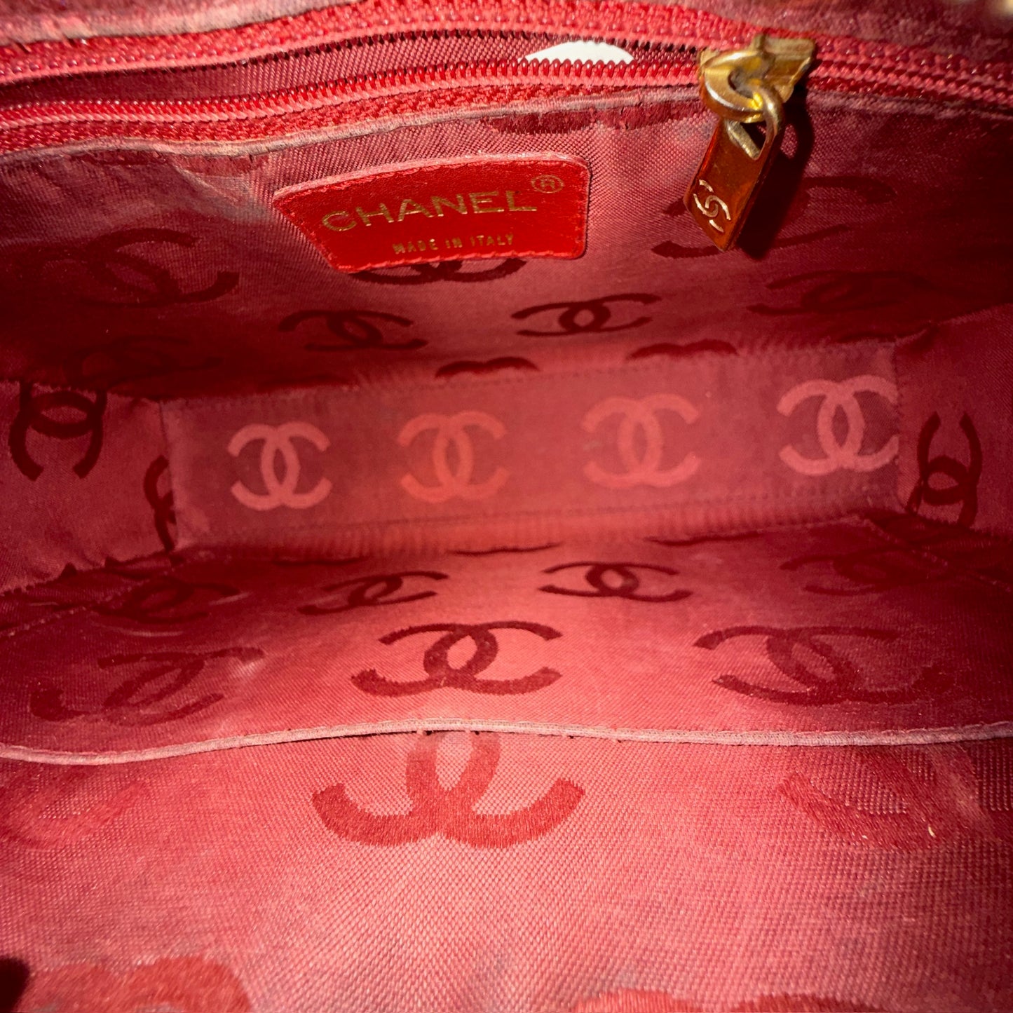 Chanel Red Patent Leather Chocolate Bar Box Shoulder Bag