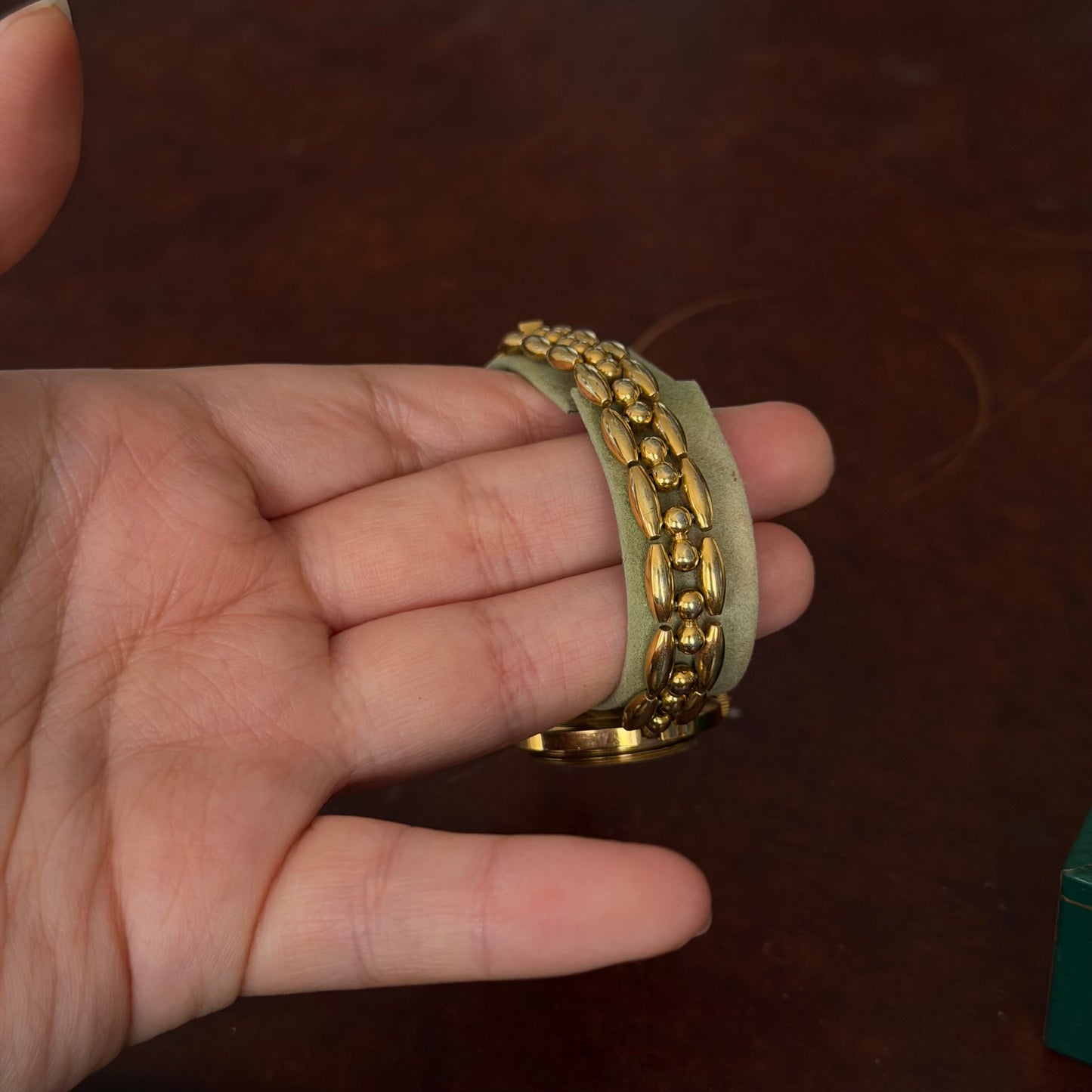 Gucci Gold Rice Link White Dial Bezel Watch w/ 5 Bezels