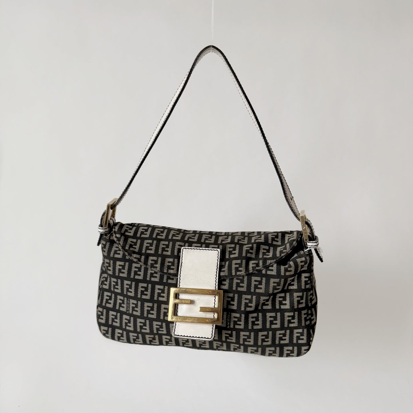 Fendi Zucchino & White Leather Baguette Shoulder Bag