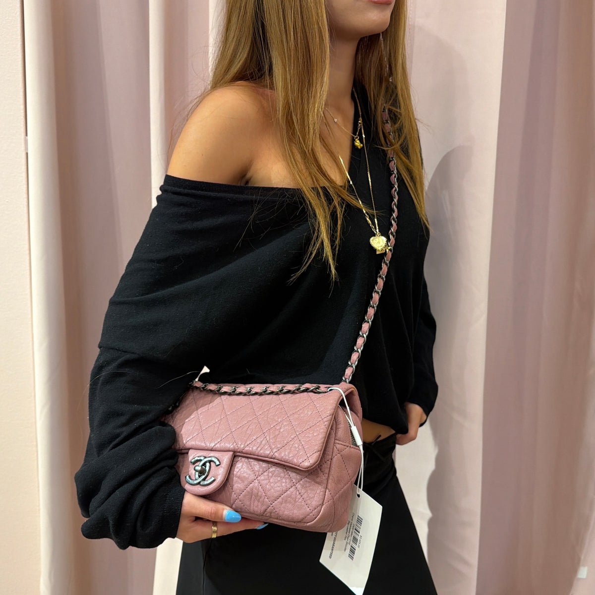 Chanel Matelasse Chain Shoulder Bag Leather Pink