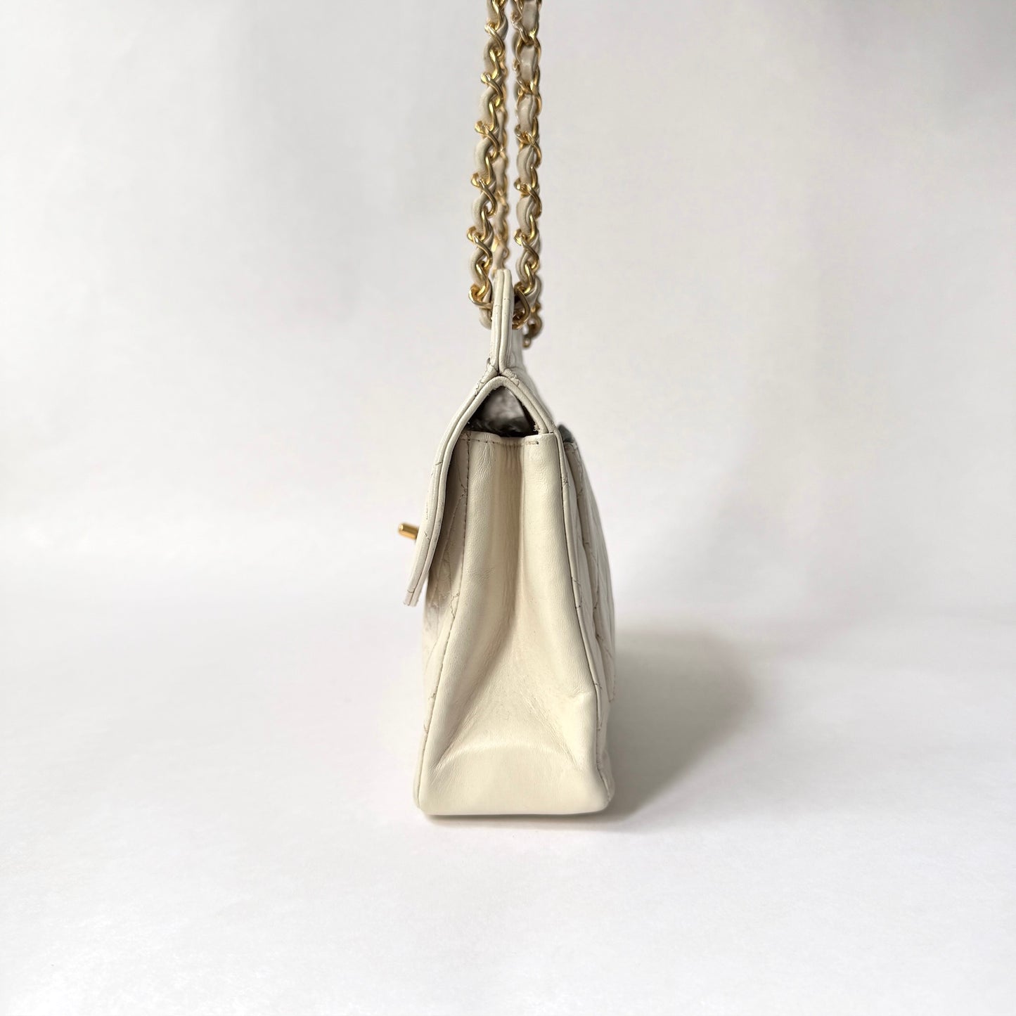 Chanel 24k GPHW White Lambskin Quilted Front Flap Chain Shoulder Bag