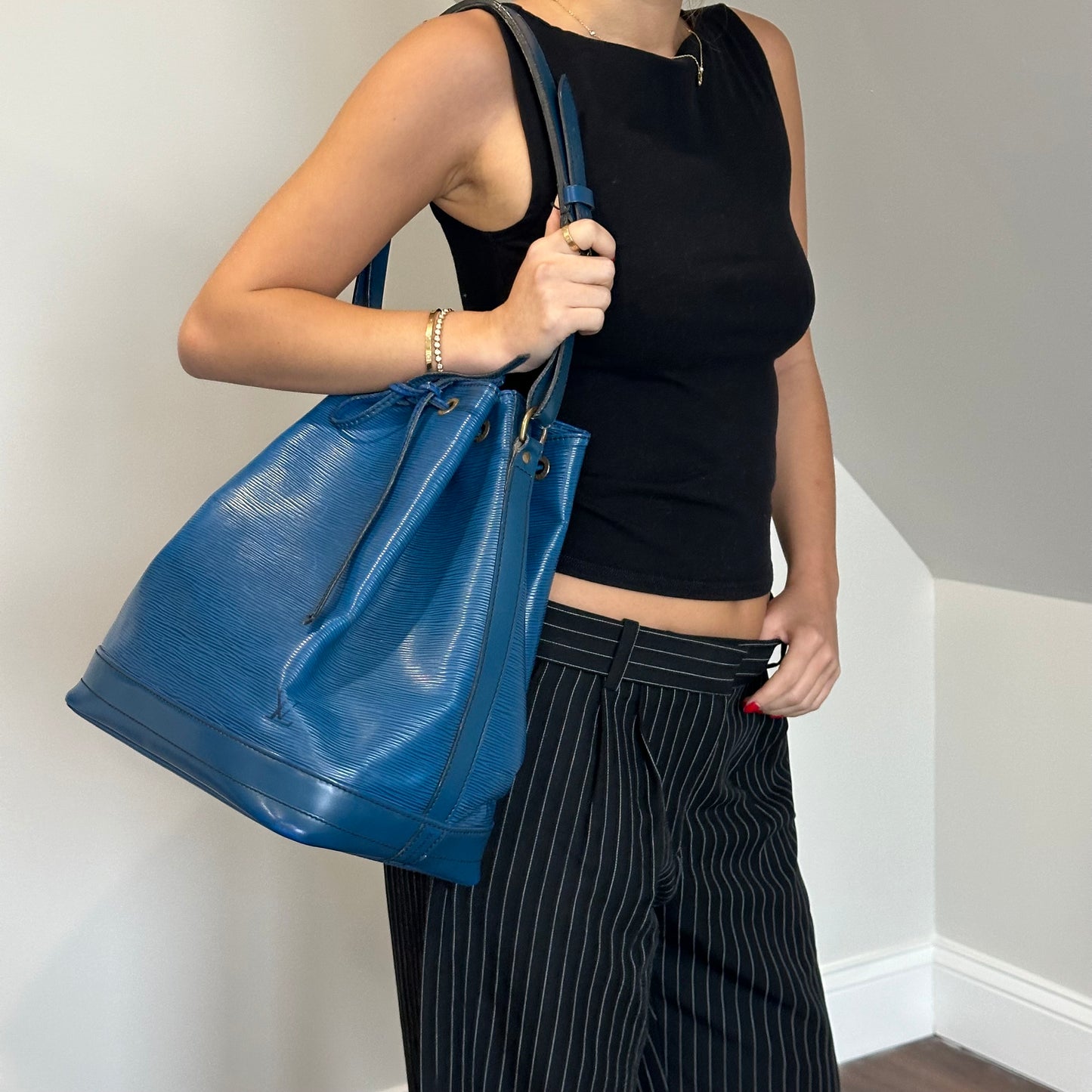 Louis Vuitton Toledo Blue Epi Bucket GM Bag 1990