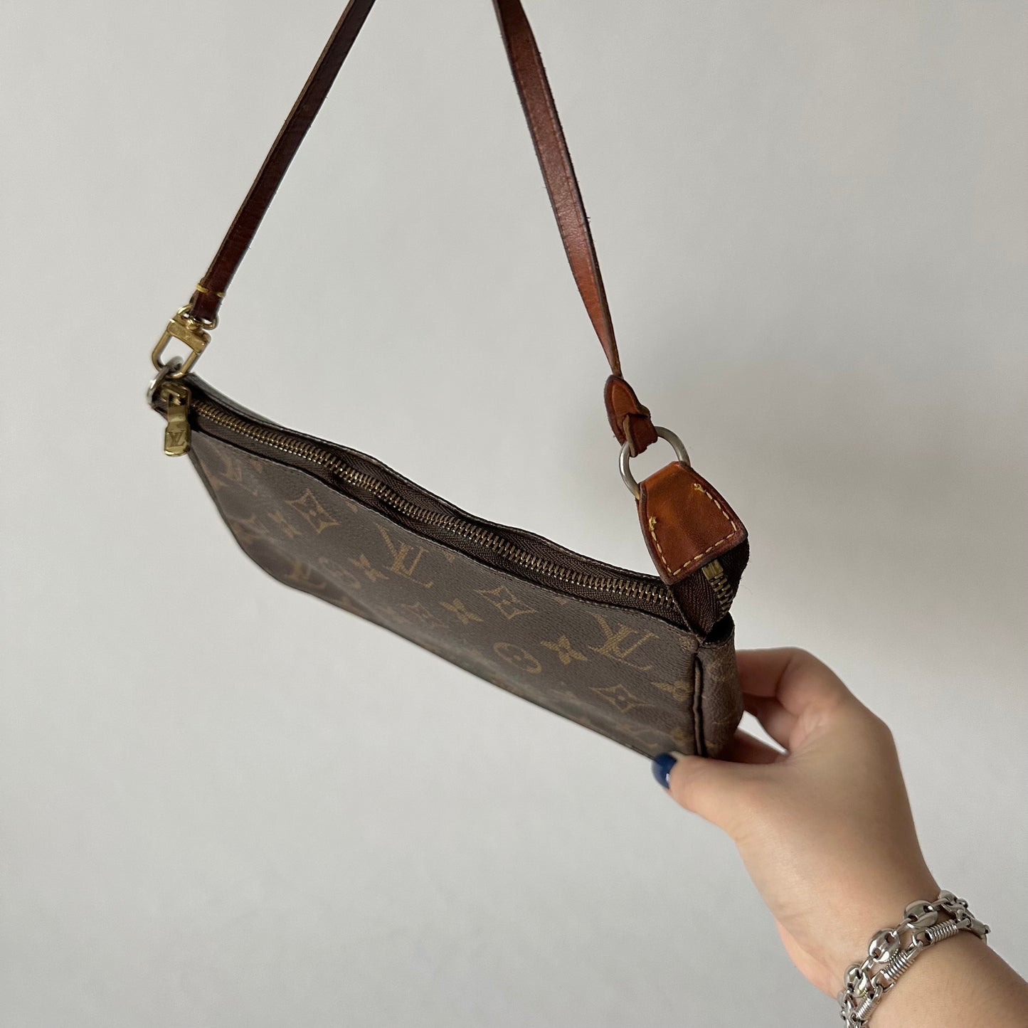 Louis Vuitton Brown Monogram Classic Pochette Accessories Bag