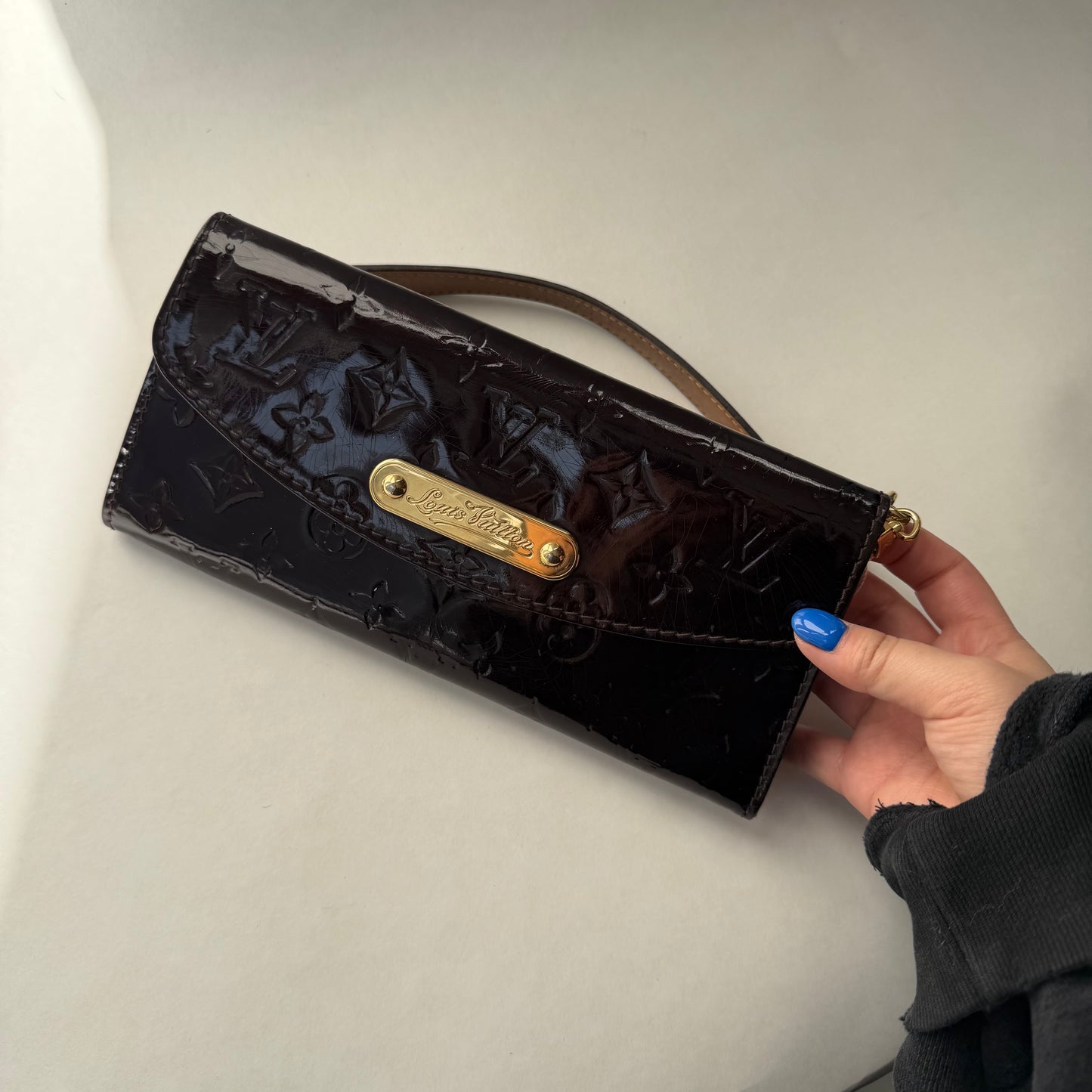 Louis Vuitton Amarante Vernis Monogram Sunset Boulevard Pochette