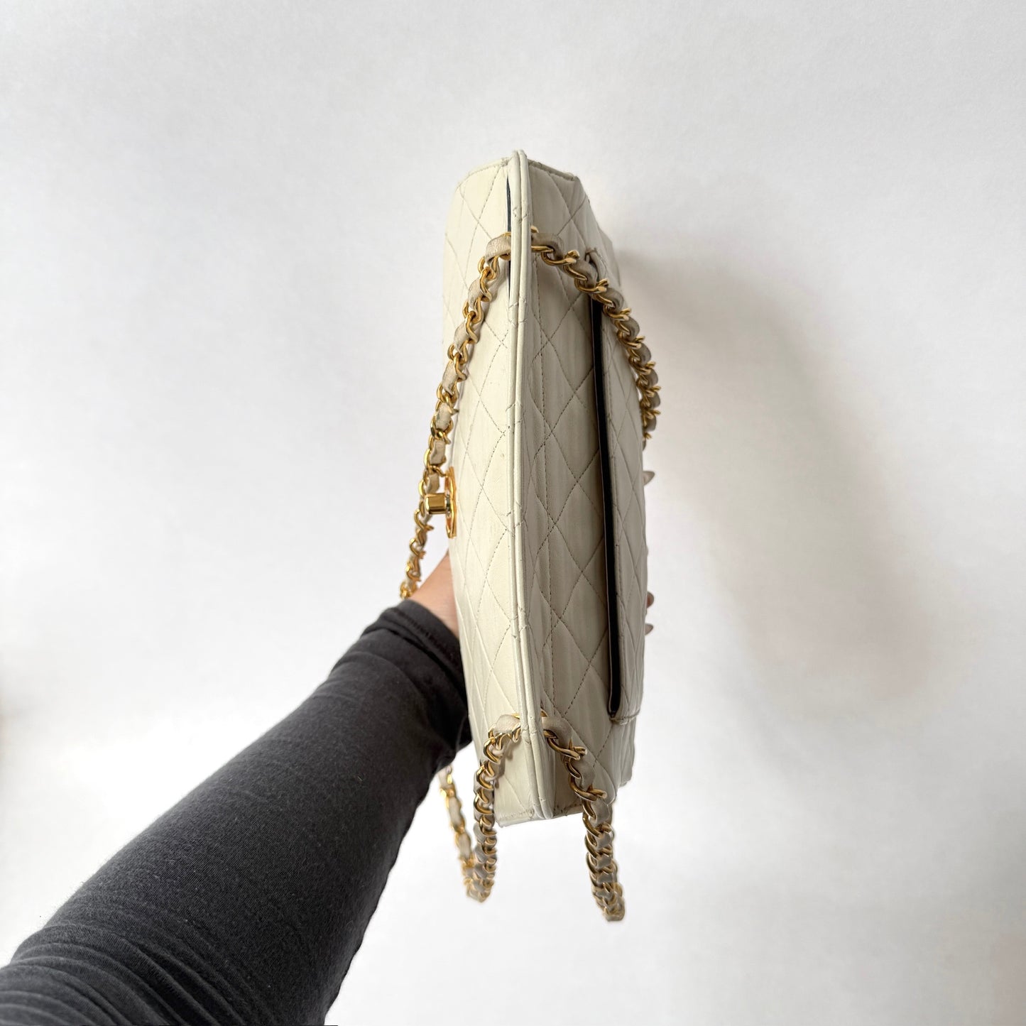 Chanel 24k GPHW White Lambskin Quilted Front Flap Chain Shoulder Bag