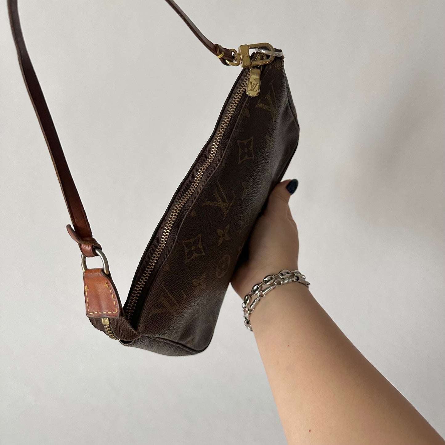 Louis Vuitton Brown Monogram Classic Pochette Accessories Bag